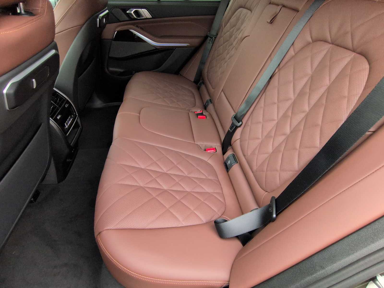 Thumbnail: 2026 BMW X5 - 20