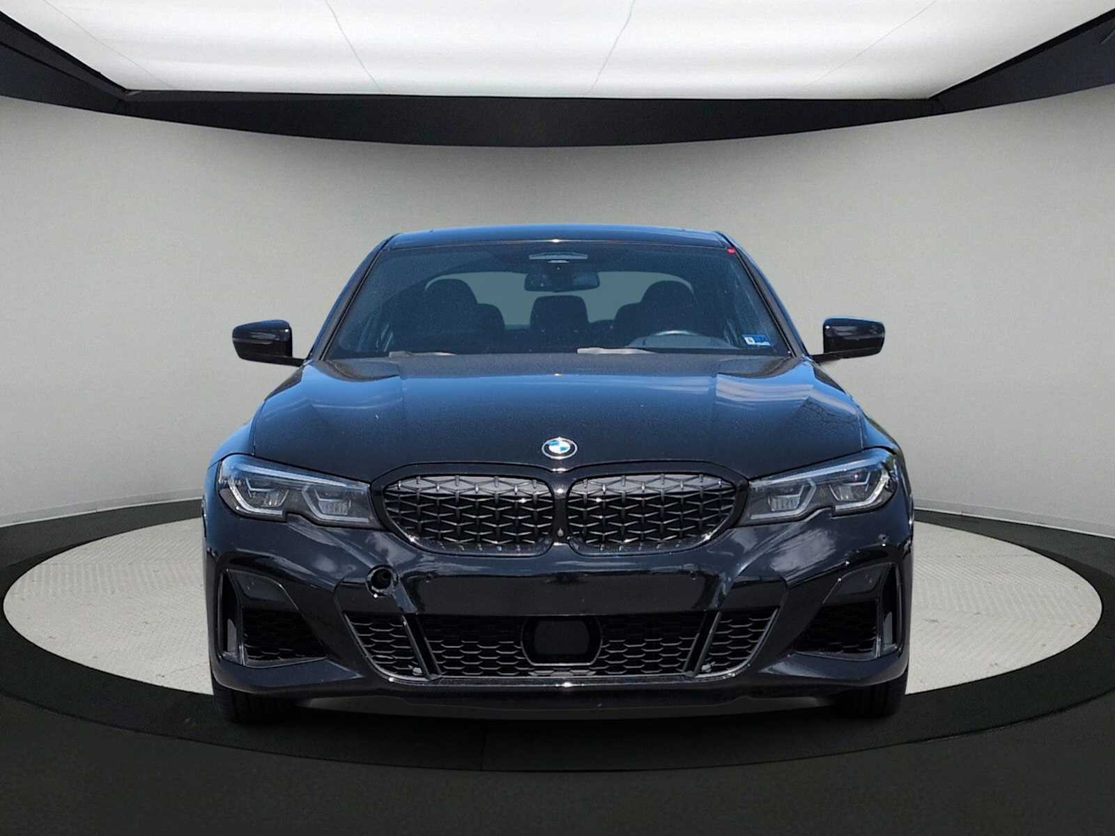 Thumbnail: 2022 BMW 3 Series - 3