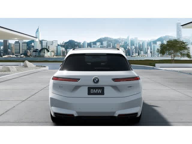 Thumbnail: 2026 BMW iX - 5