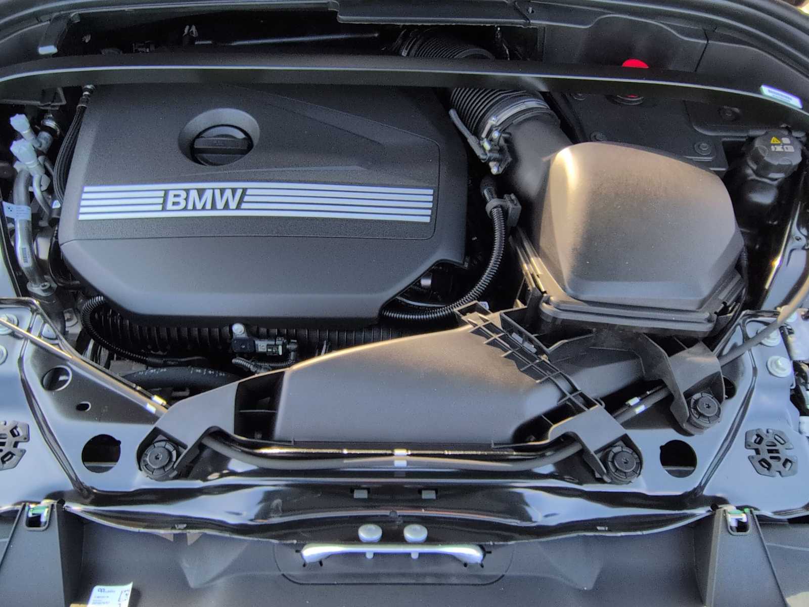 Thumbnail: 2026 BMW X1 - 15