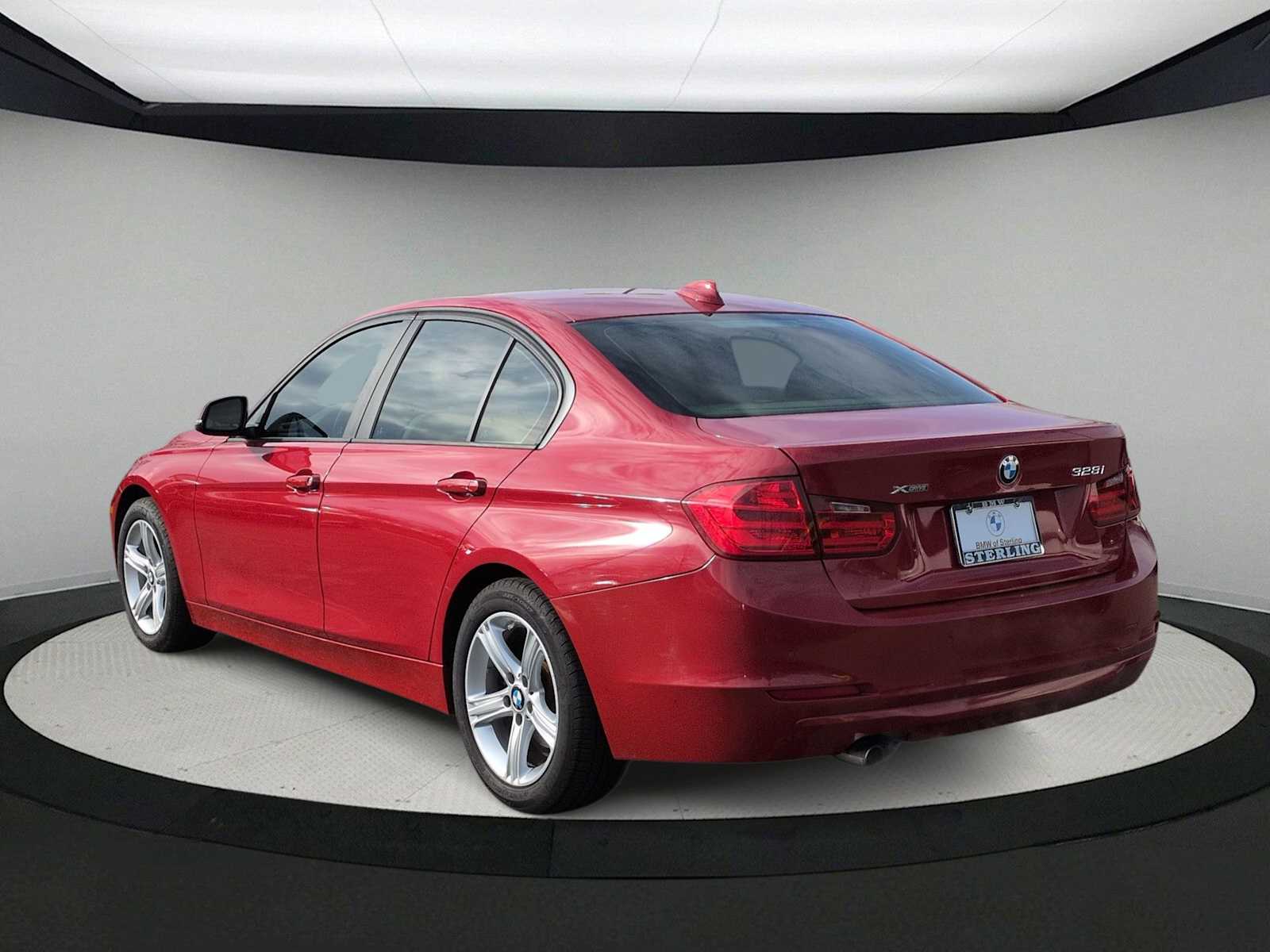 Thumbnail: 2013 BMW 3 Series - 6