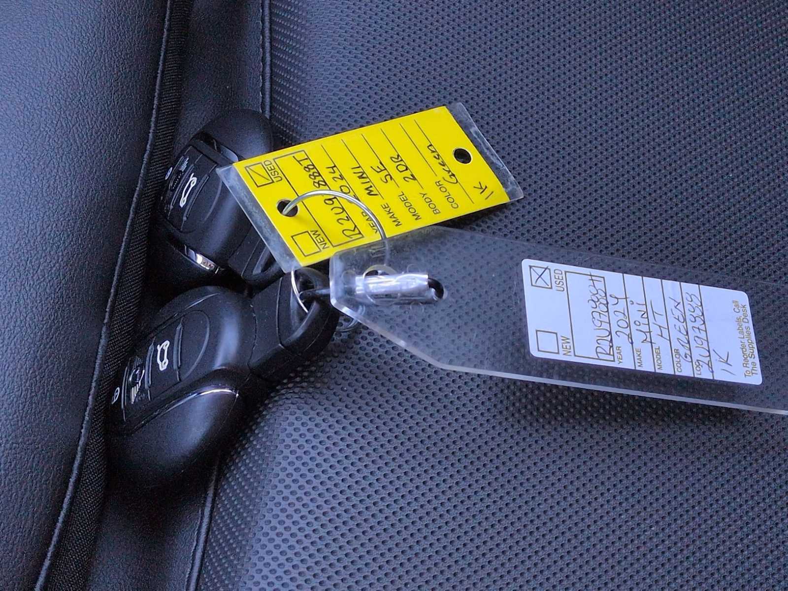 Thumbnail: 2024 MINI Cooper Hardtop - 35