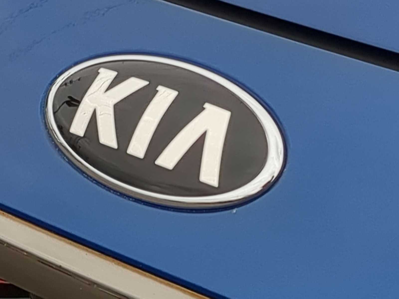 Thumbnail: 2021 Kia Forte - 12