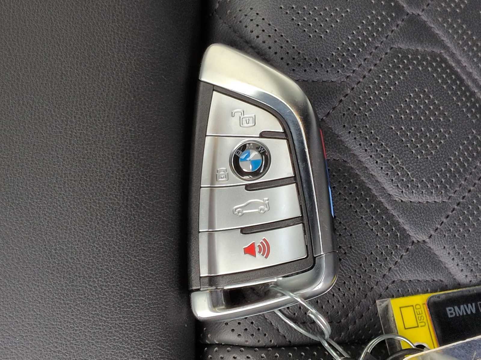 Thumbnail: 2023 BMW M8 - 35