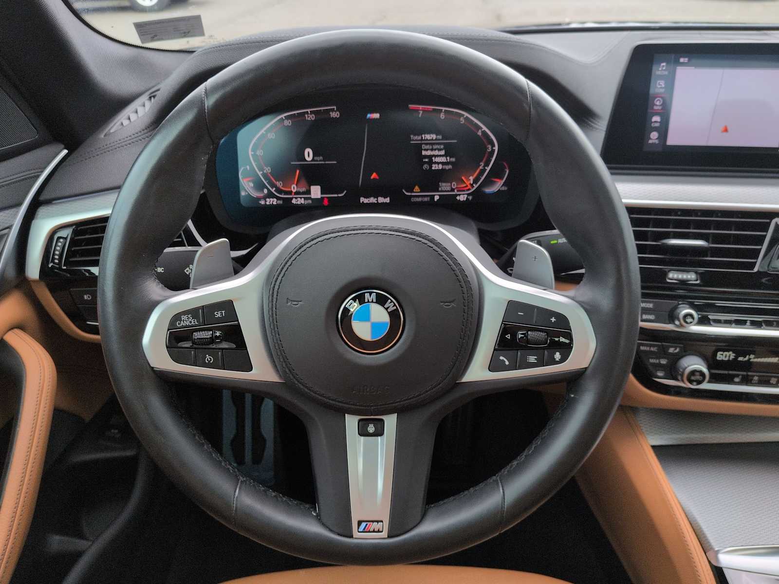 Thumbnail: 2020 BMW 5 Series - 25