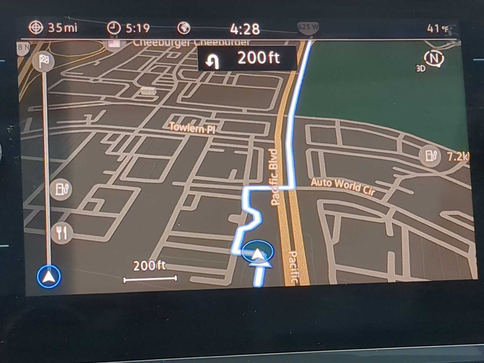 Thumbnail: 2024 Volkswagen Tiguan - 30