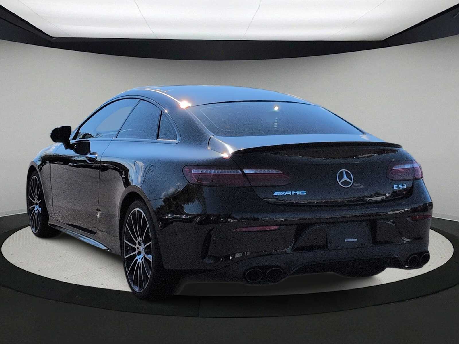 Thumbnail: 2023 Mercedes-Benz E-Class - 6