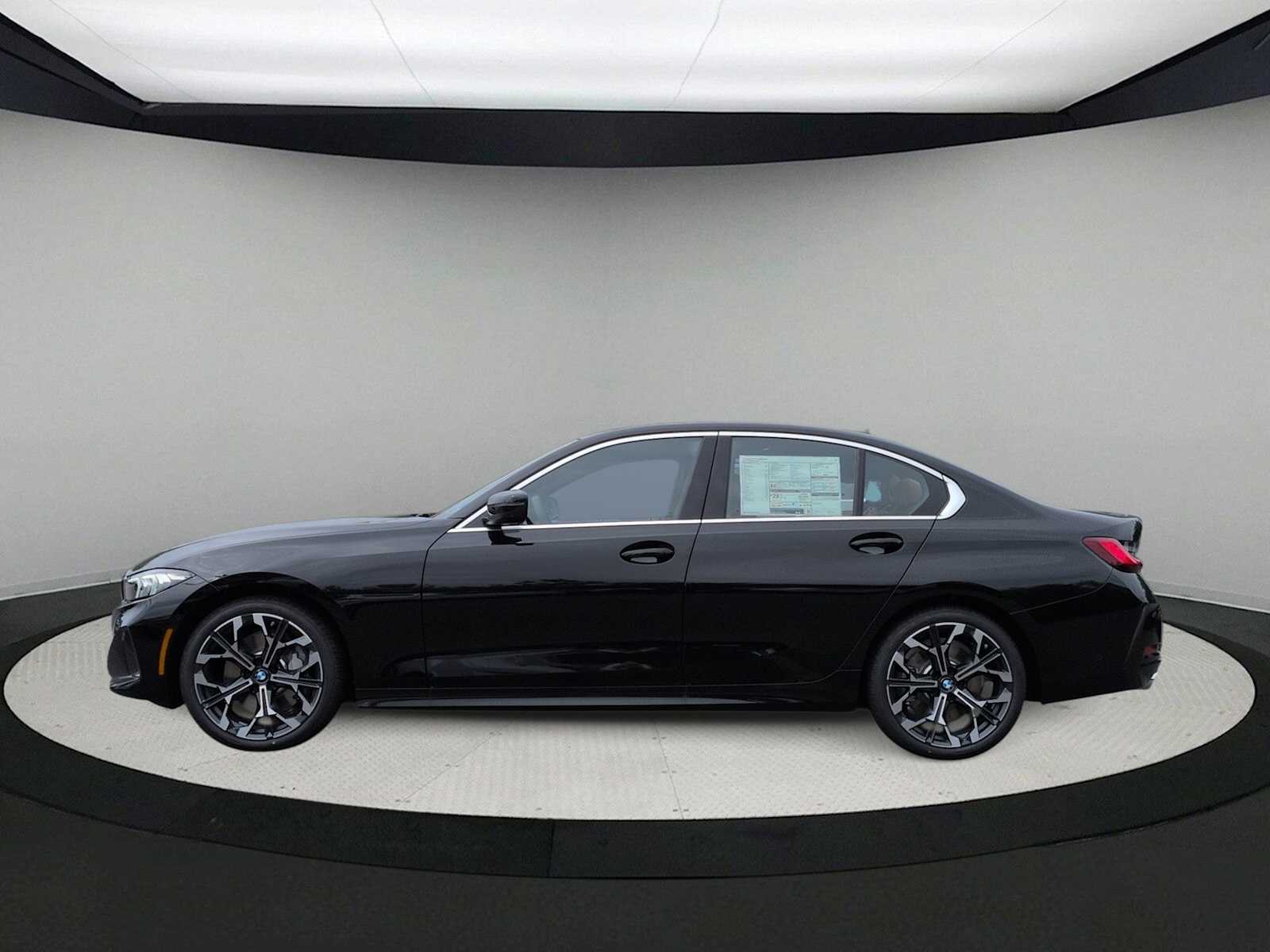 Thumbnail: 2026 BMW 3 Series - 5