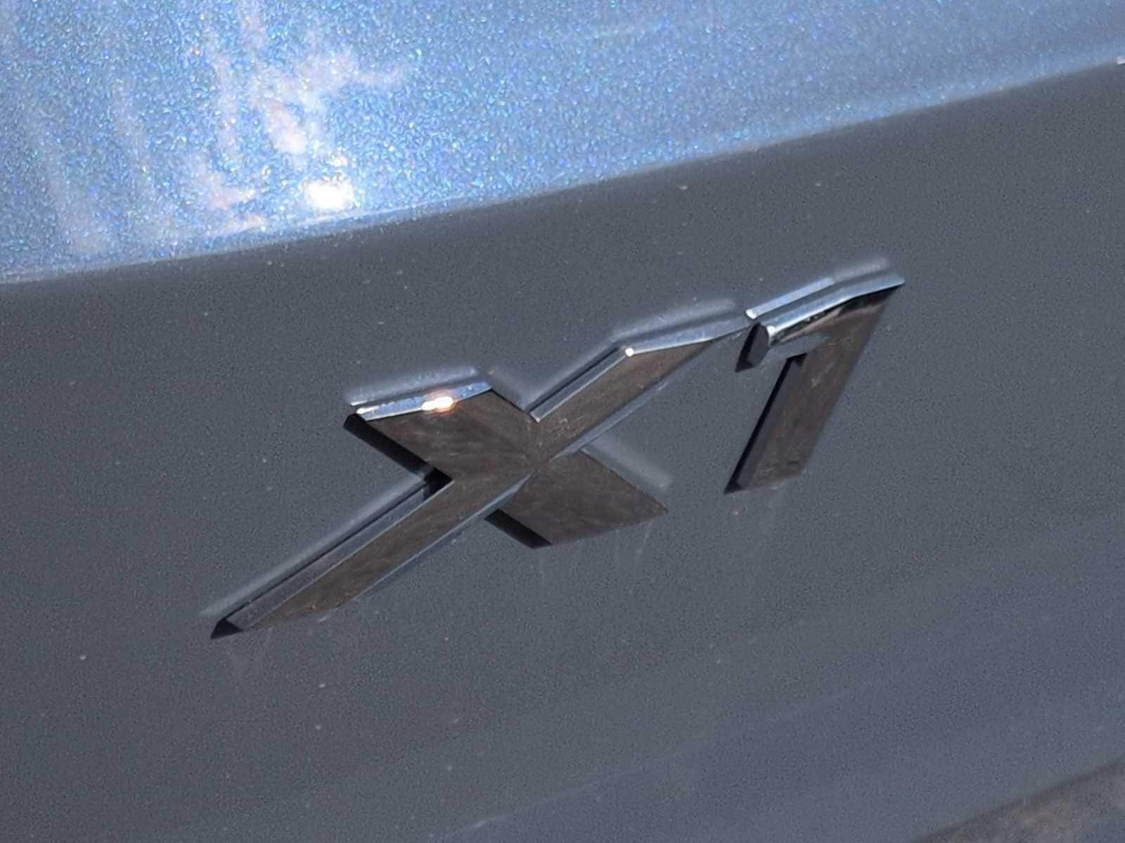 Thumbnail: 2026 BMW X1 - 13