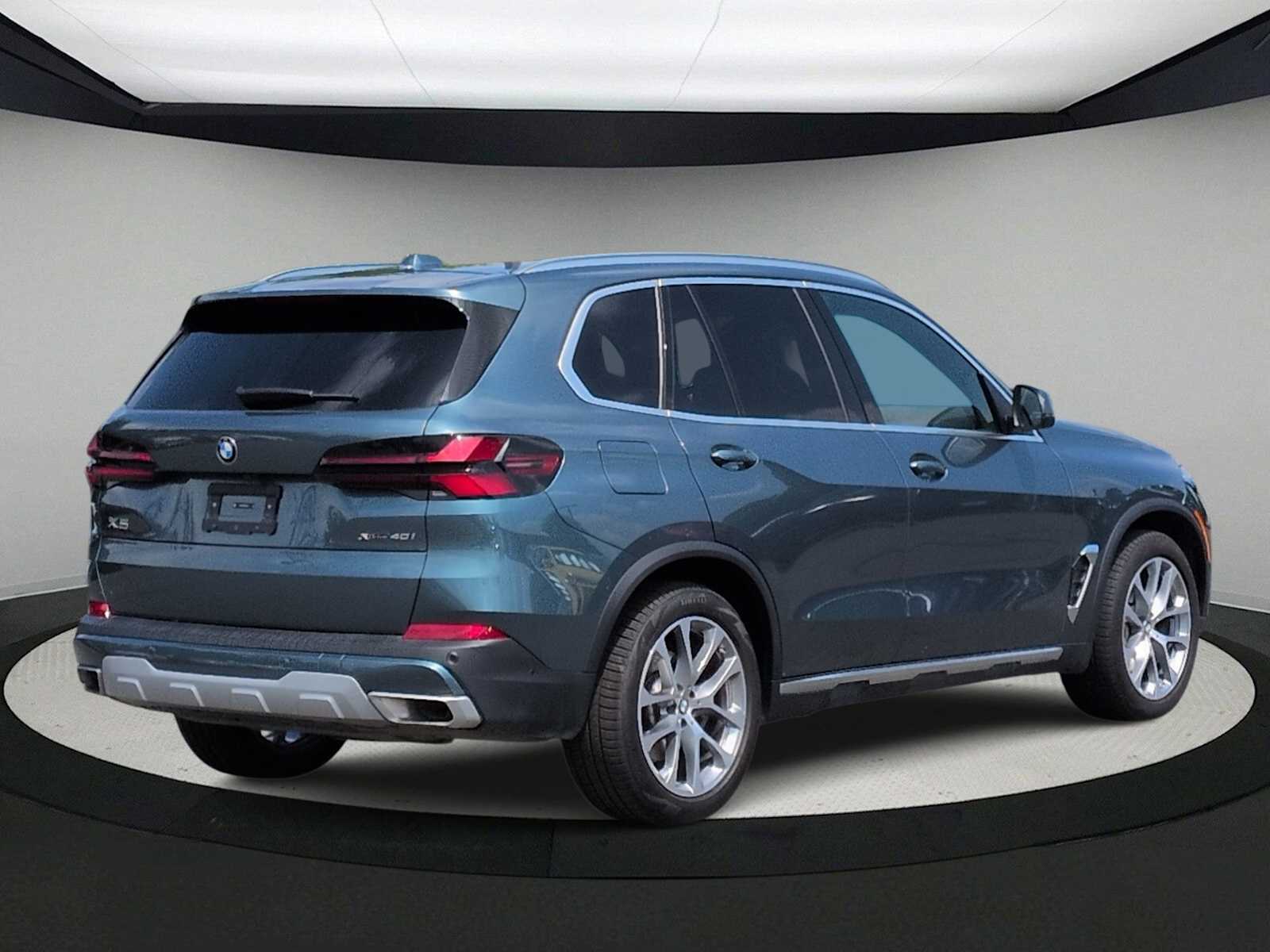 Thumbnail: 2026 BMW X5 - 7