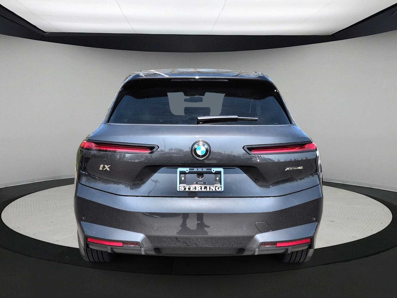 Thumbnail: 2026 BMW iX - 7