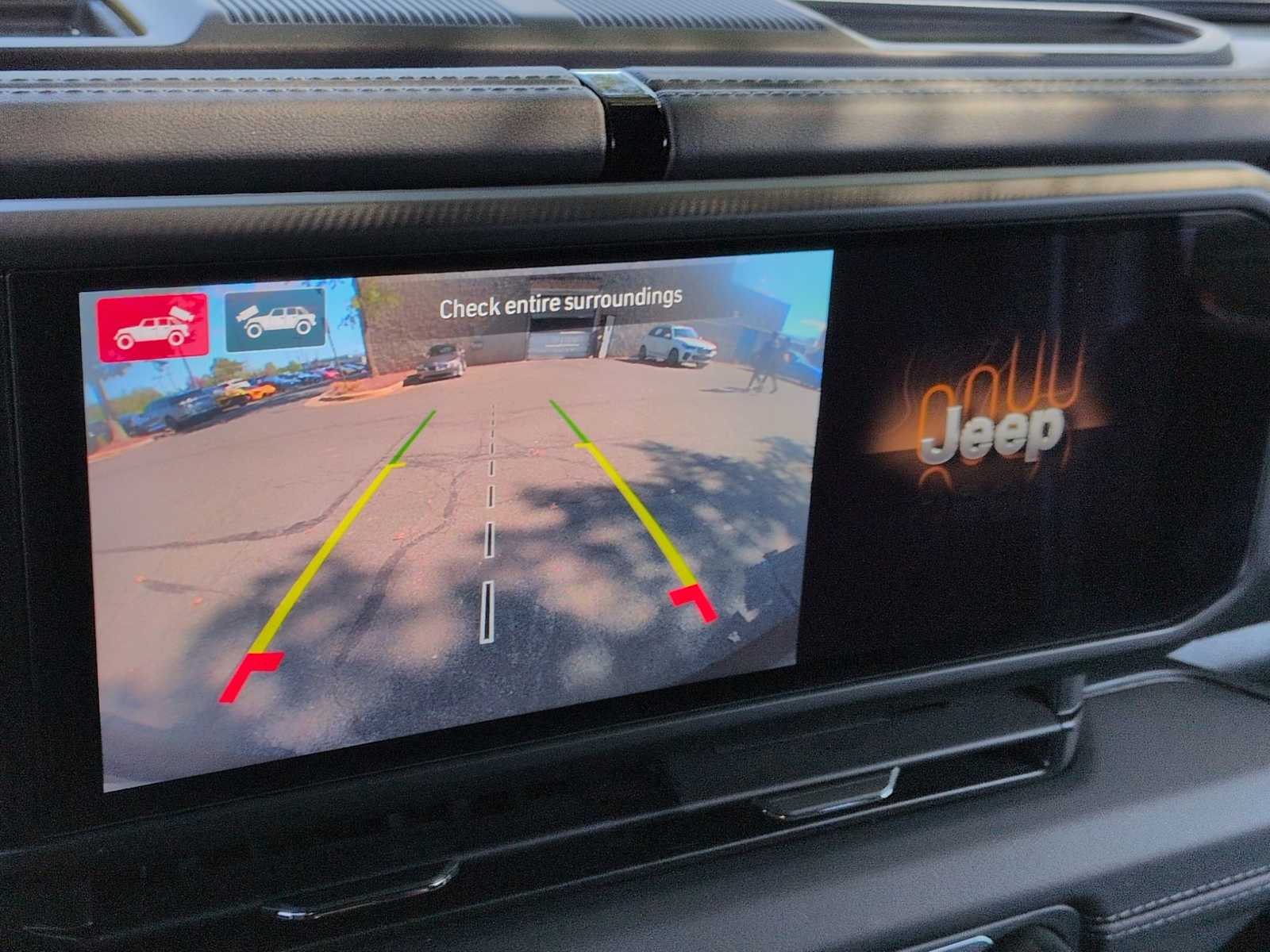 Thumbnail: 2024 Jeep Wrangler - 31