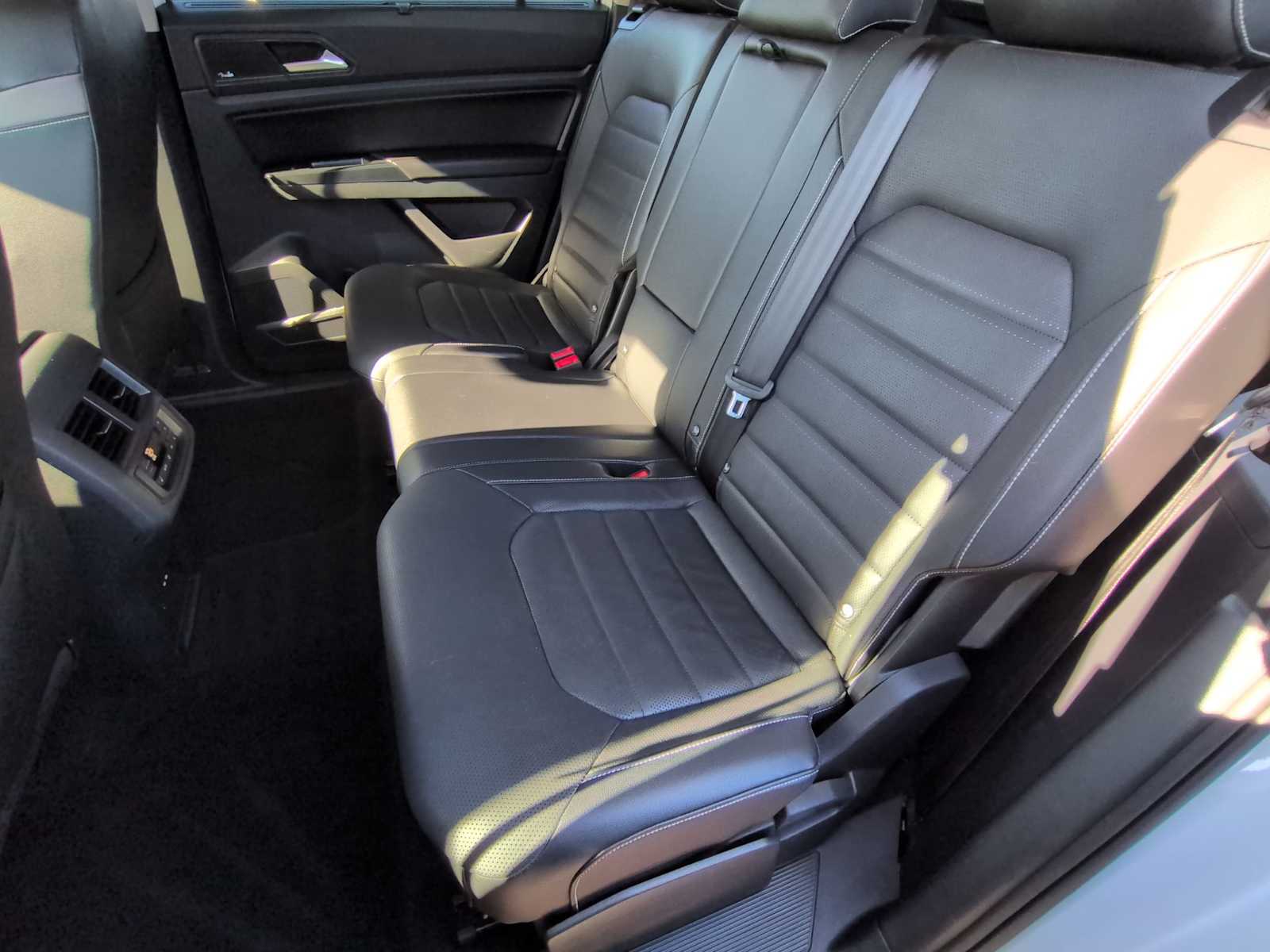 Thumbnail: 2021 Volkswagen Atlas - 19