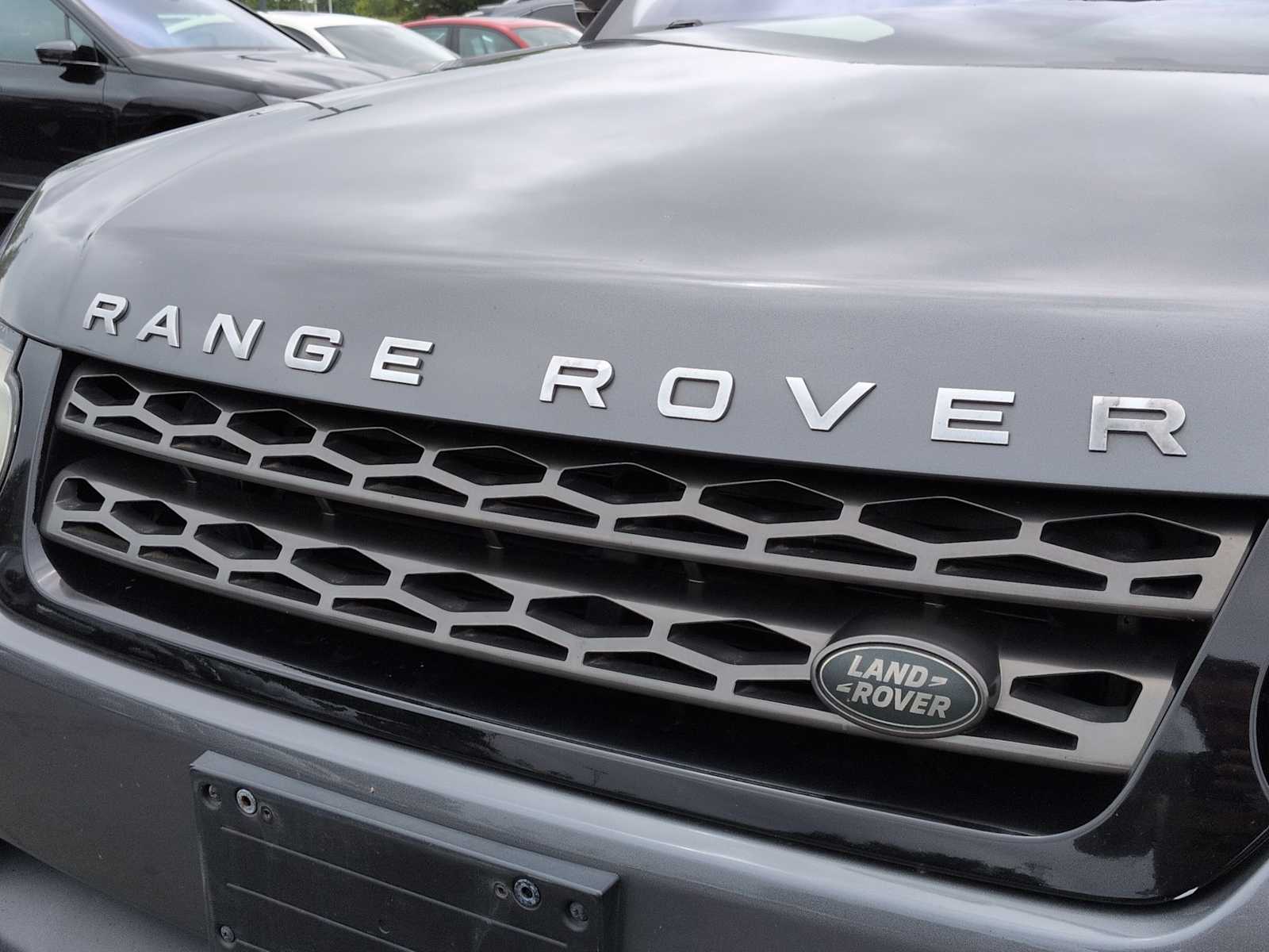 Thumbnail: 2016 Land Rover Range Rover Sport - 12