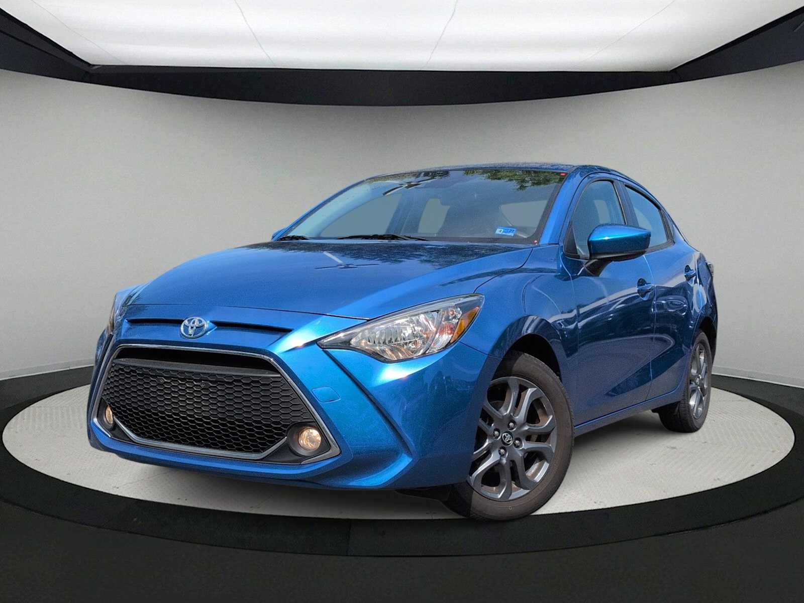 2019 Toyota Yaris LE -
                  Sterling, VA