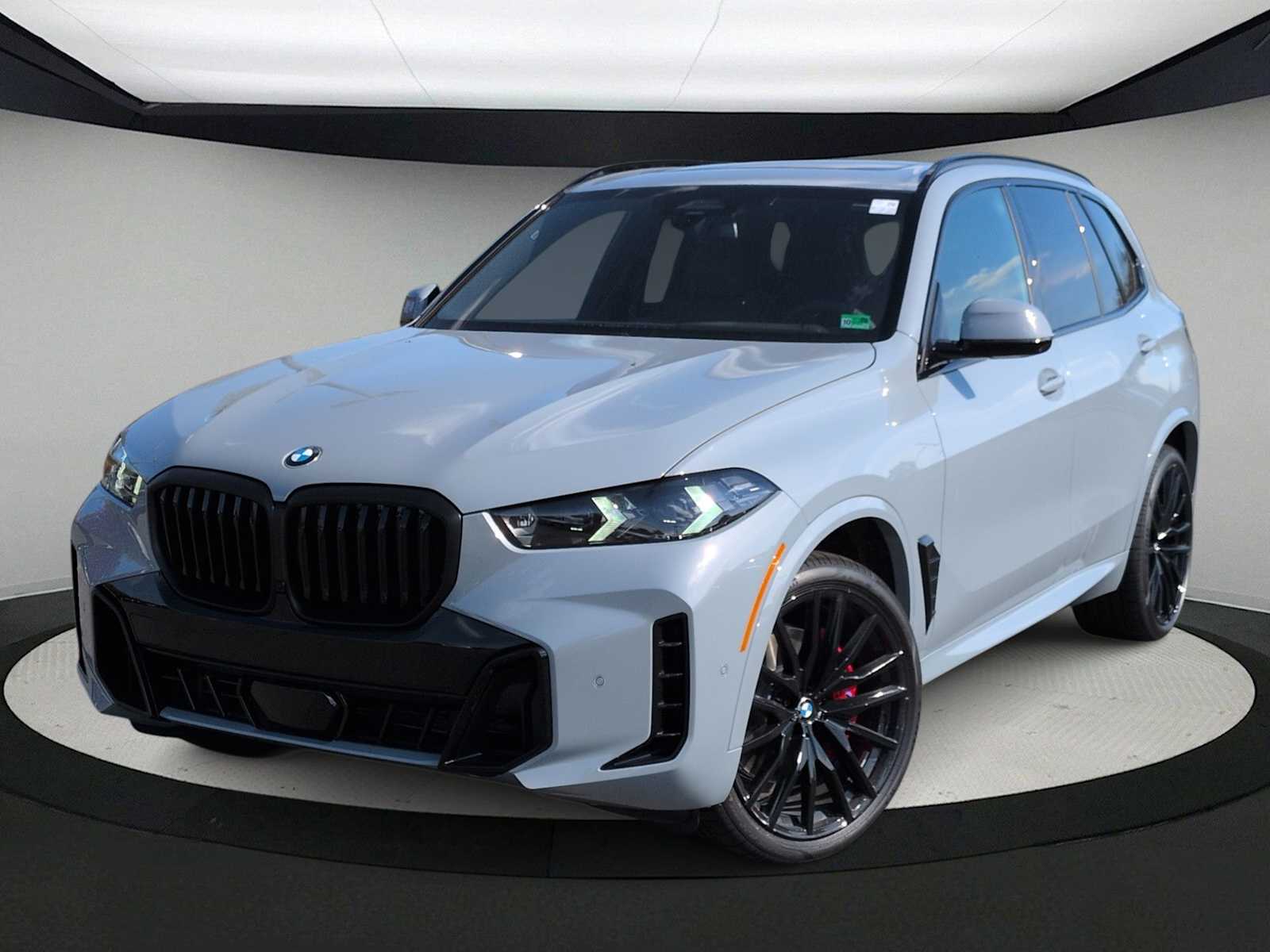 Thumbnail: 2026 BMW X5 - 1