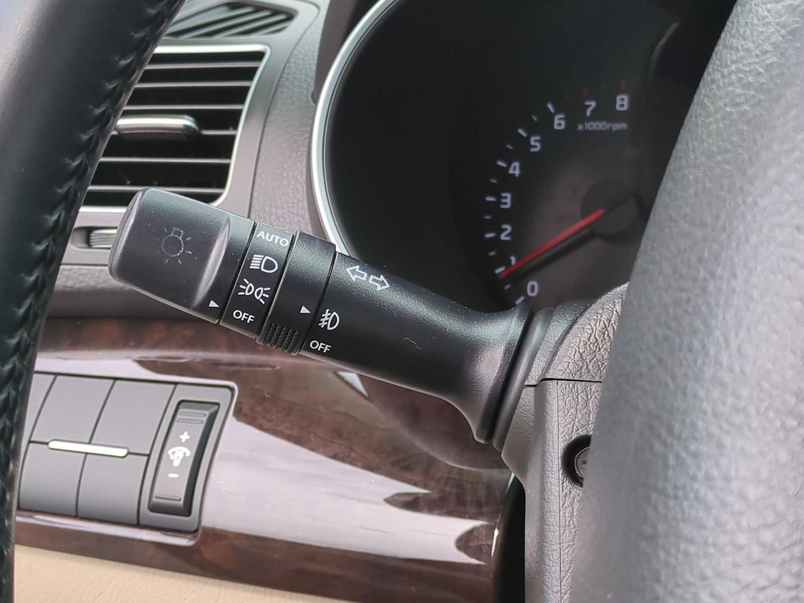 Thumbnail: 2015 Kia Sorento - 27