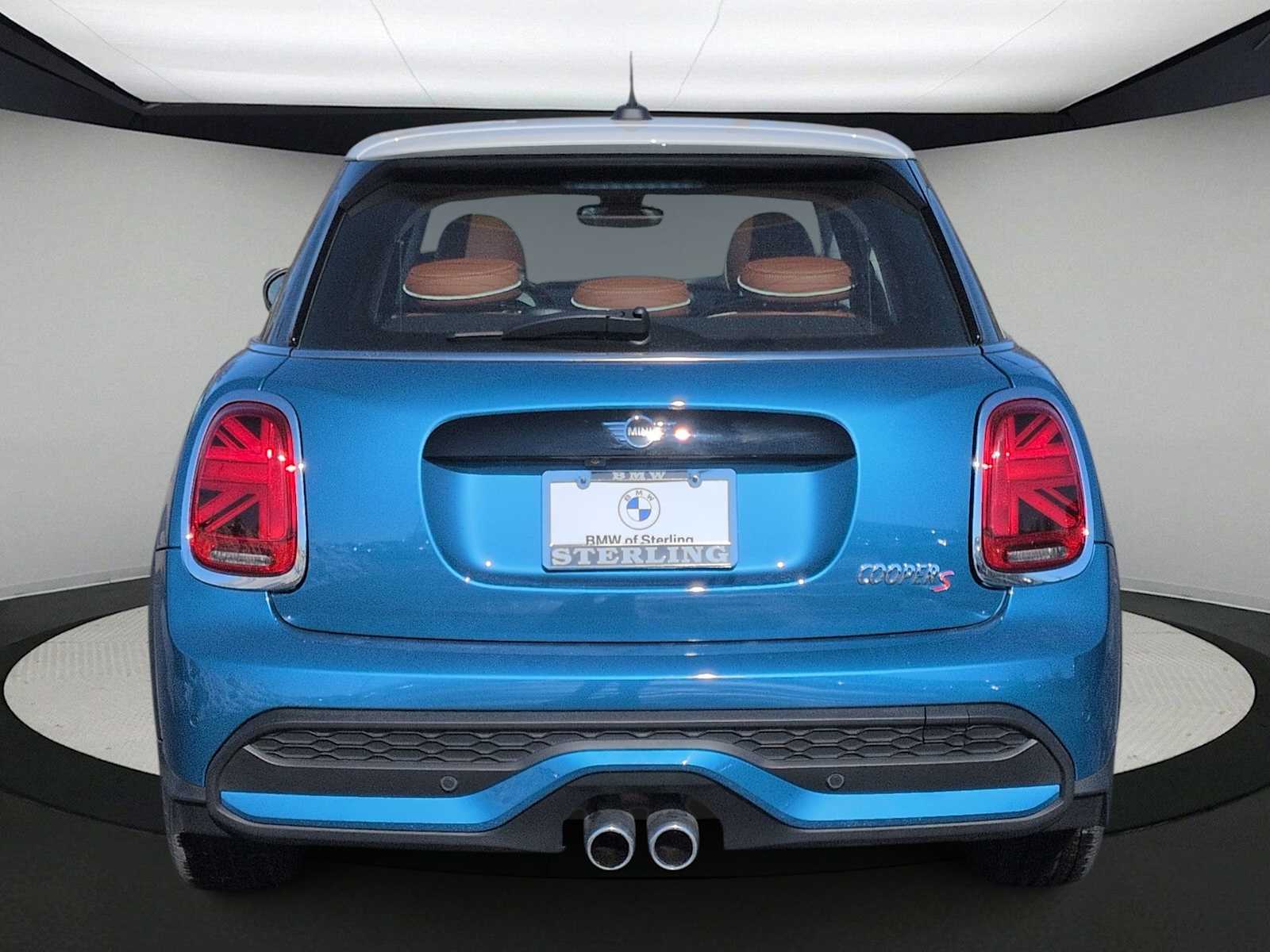 Thumbnail: 2023 MINI Cooper Hardtop - 7