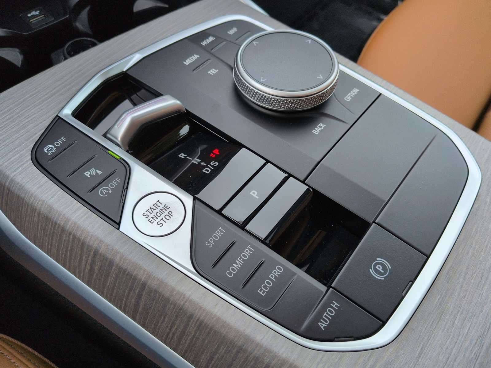 Thumbnail: 2025 BMW 3 Series - 34