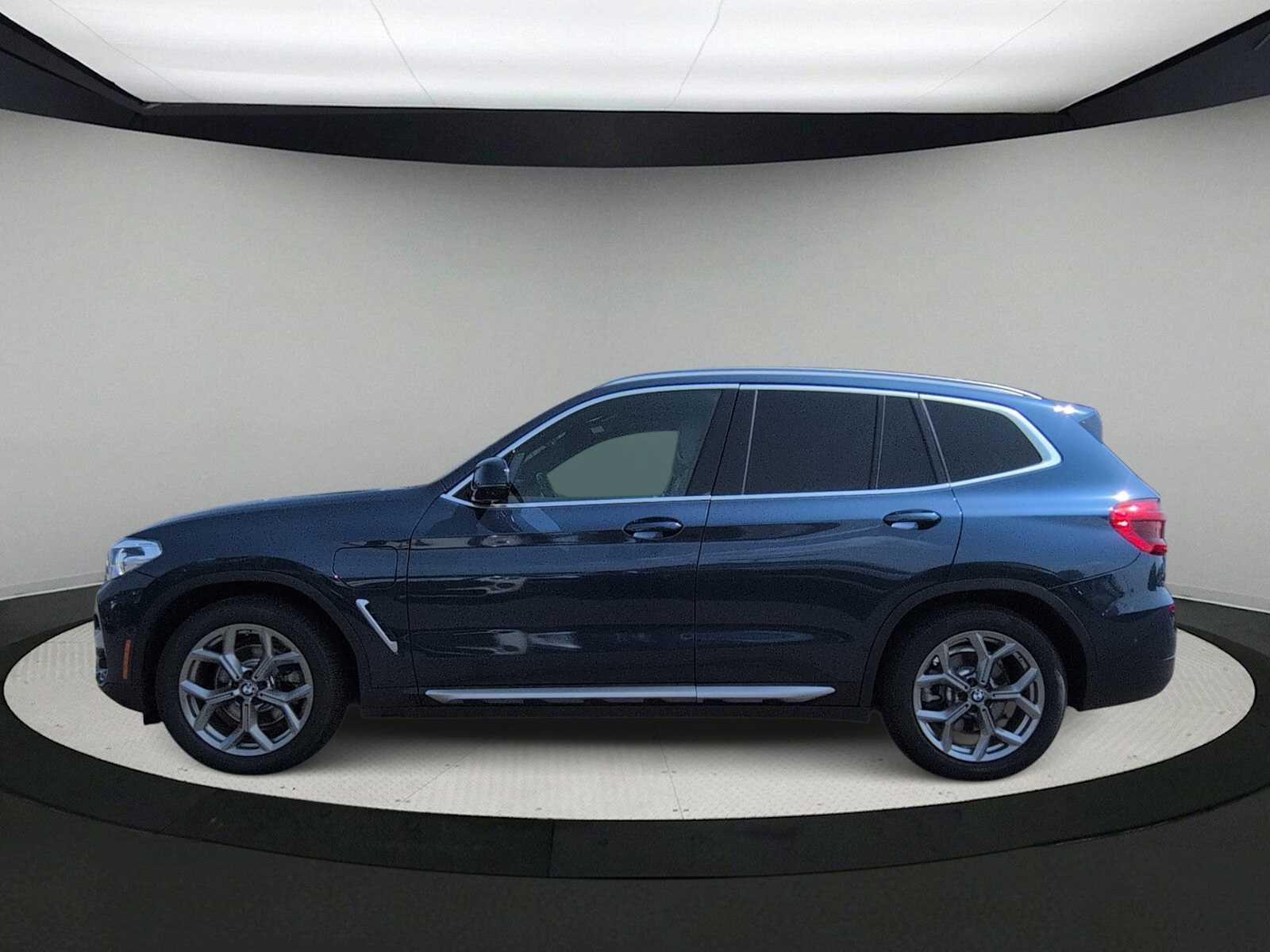 Thumbnail: 2021 BMW X3 - 5