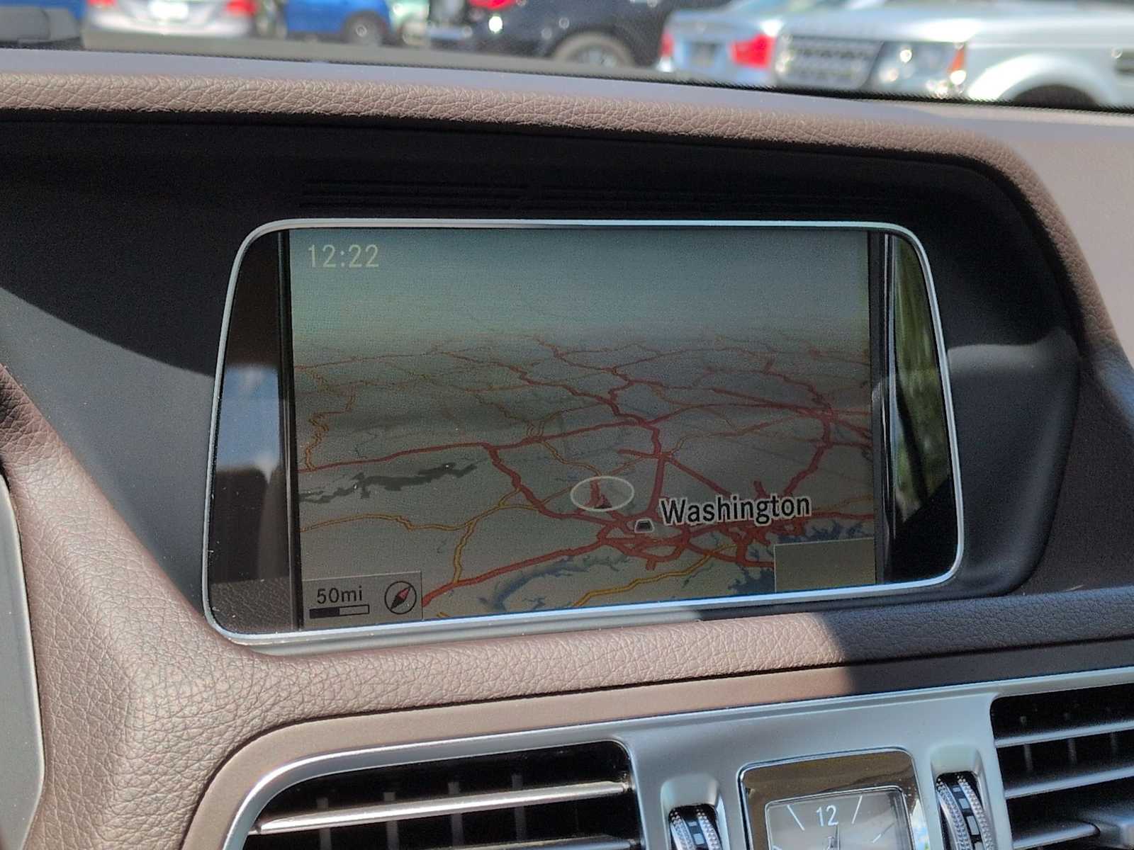 Thumbnail: 2015 Mercedes-Benz E-Class - 28