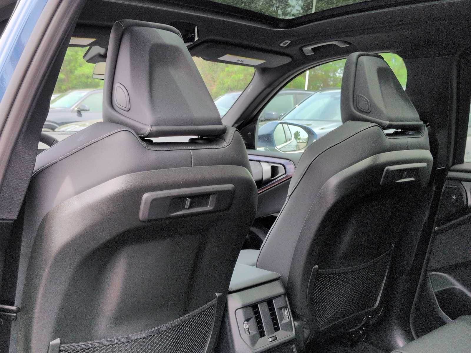 Thumbnail: 2026 BMW X3 - 19