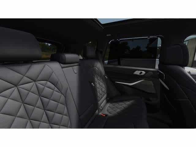 Thumbnail: 2026 BMW X5 - 14