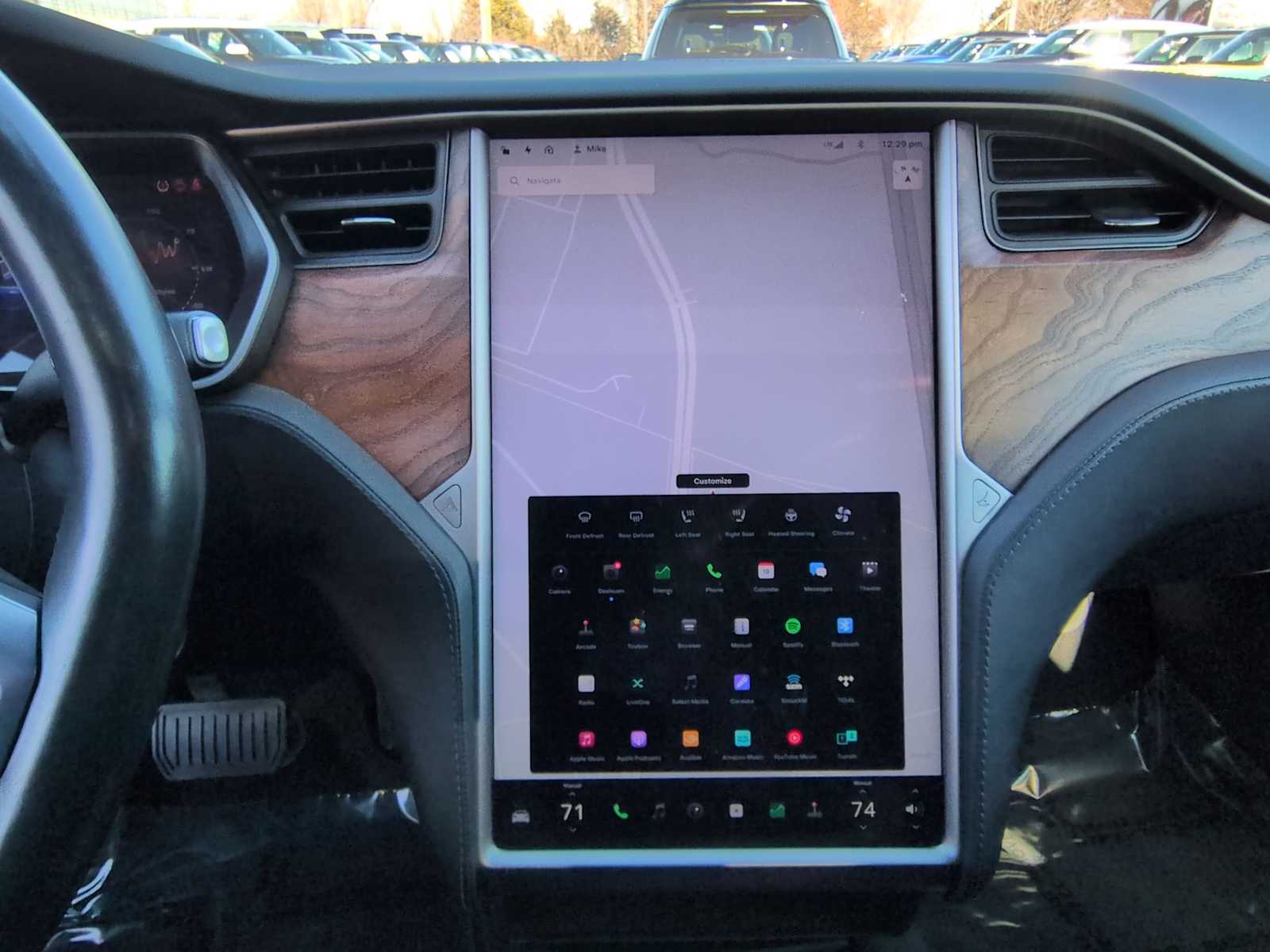 Thumbnail: 2020 Tesla Model S - 29