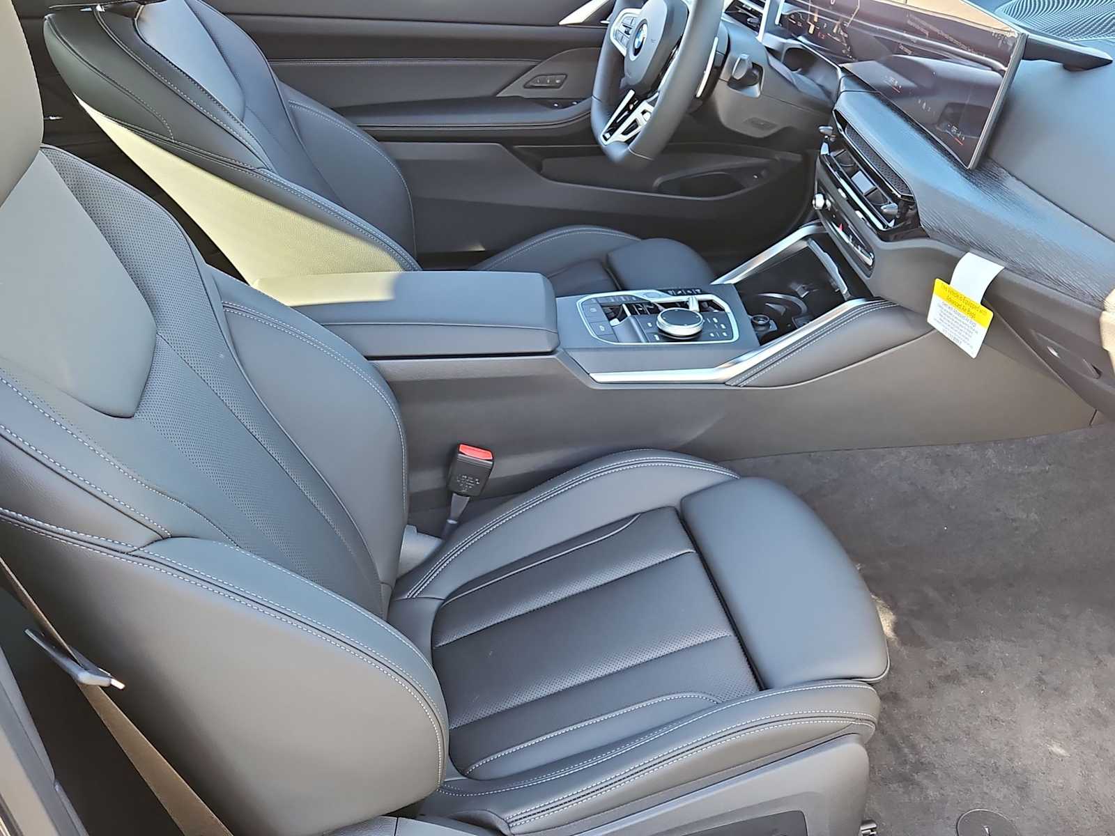 Thumbnail: 2026 BMW 4 Series - 19