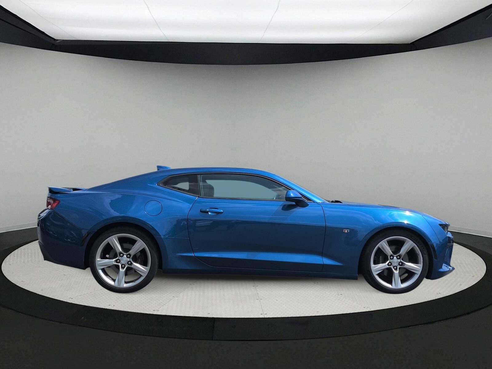 Thumbnail: 2016 Chevrolet Camaro - 9