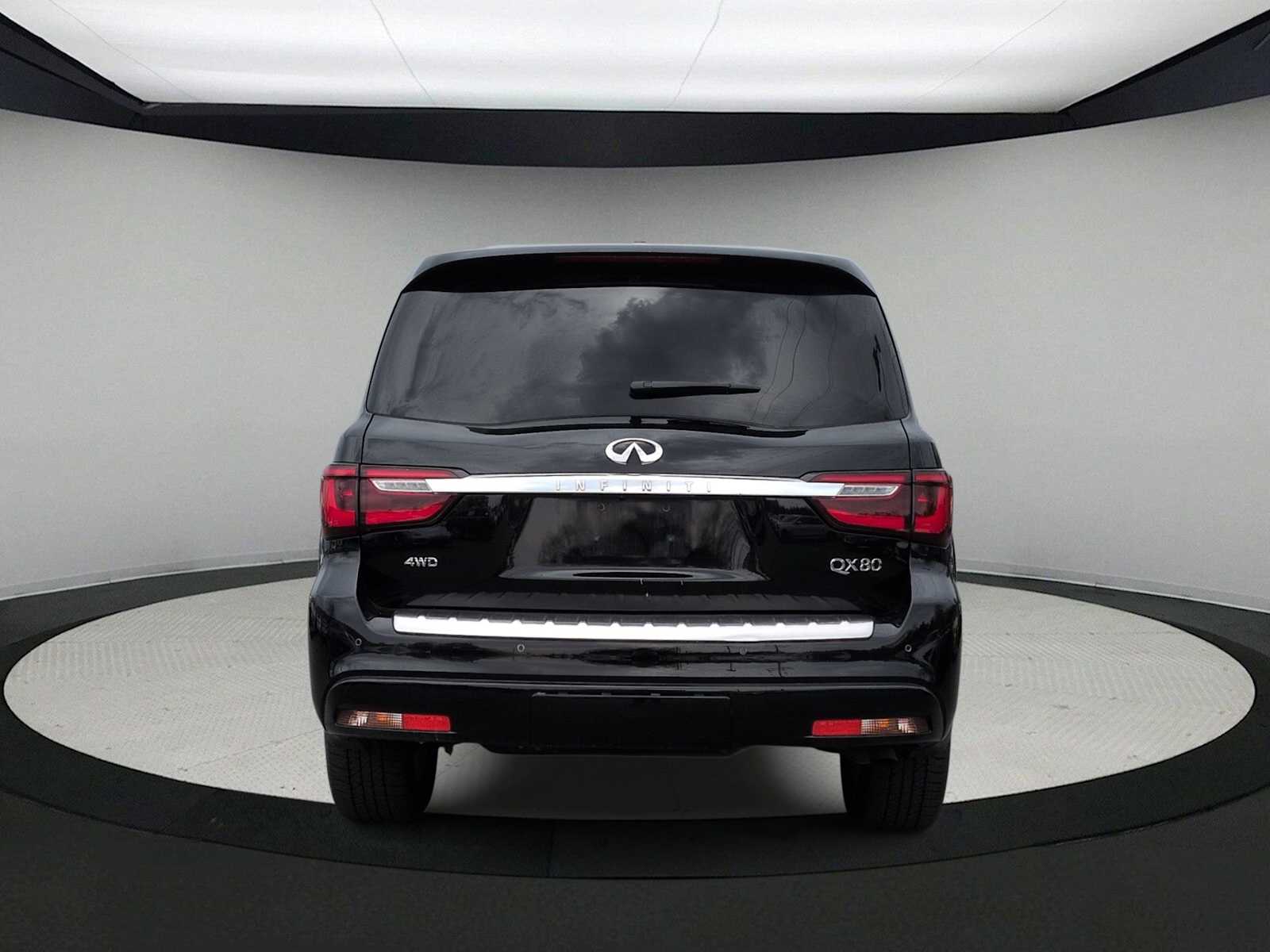 Thumbnail: 2022 INFINITI QX80 - 7