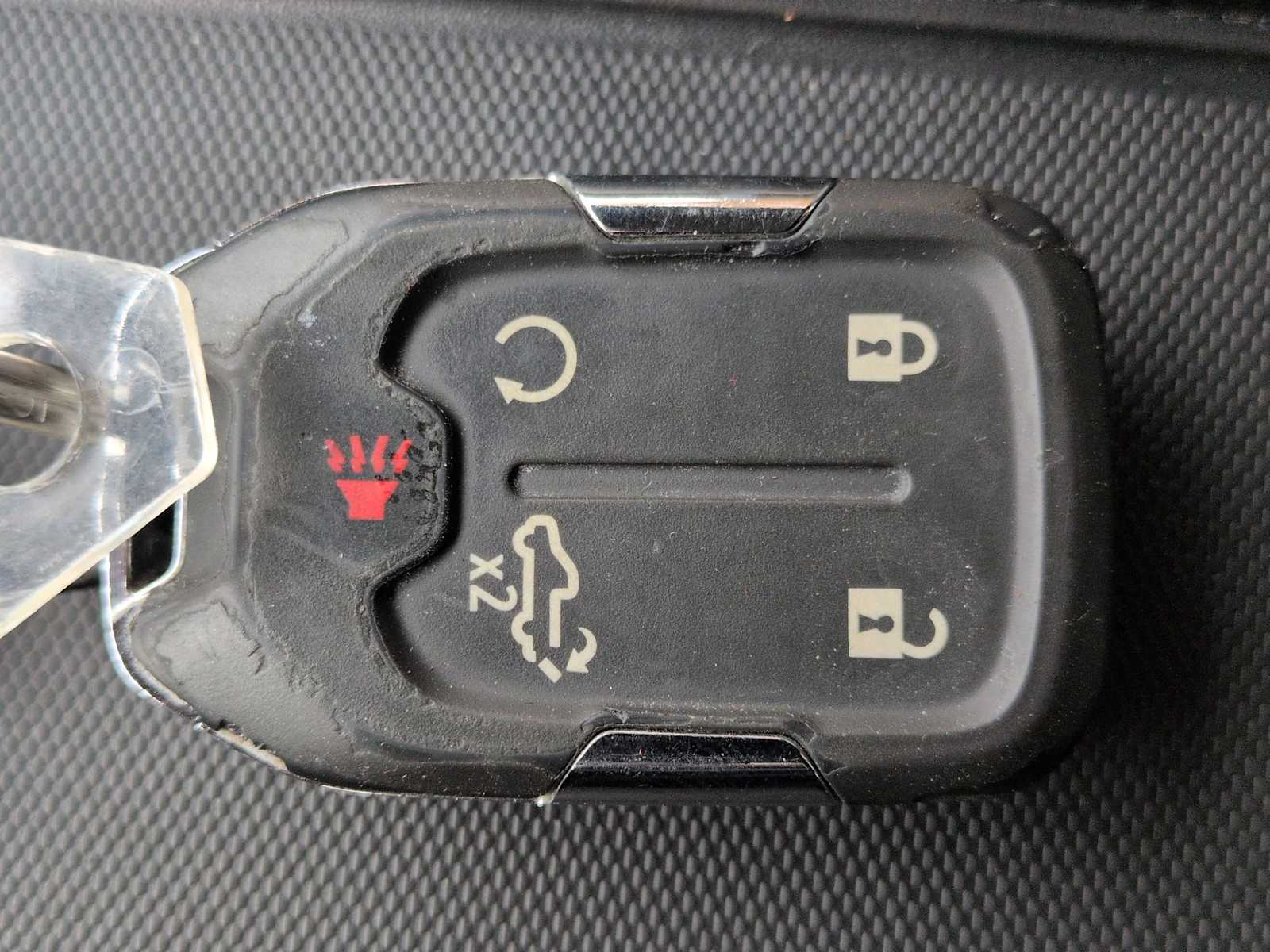 Thumbnail: 2021 Chevrolet Silverado 1500 - 36