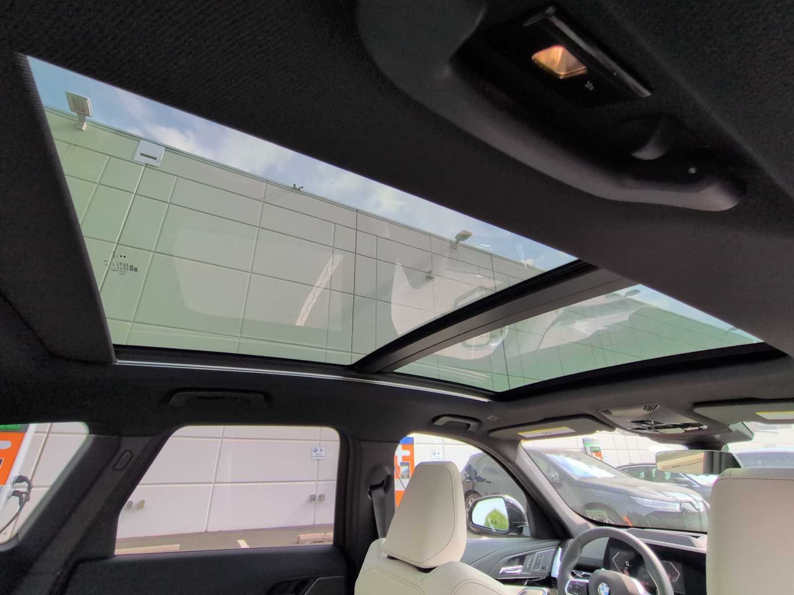 Thumbnail: 2026 BMW X1 - 23