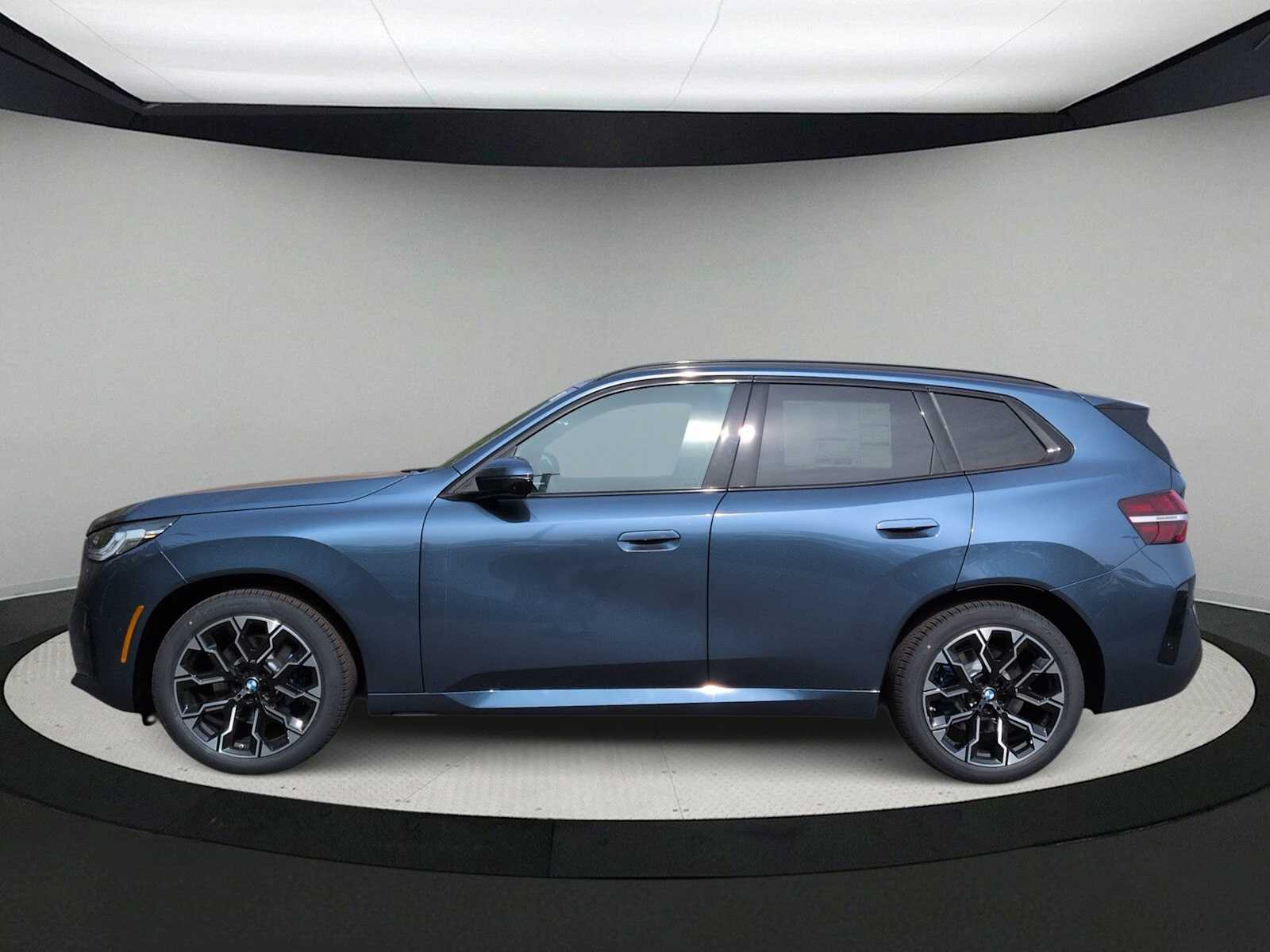 Thumbnail: 2026 BMW X3 - 5