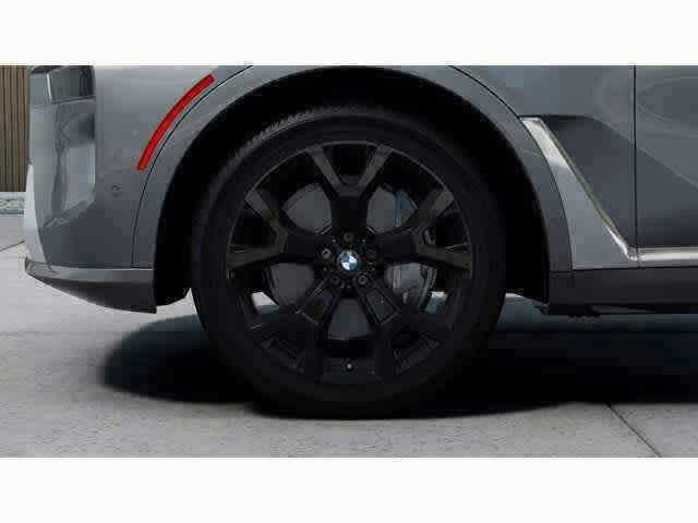 Thumbnail: 2026 BMW X7 - 6