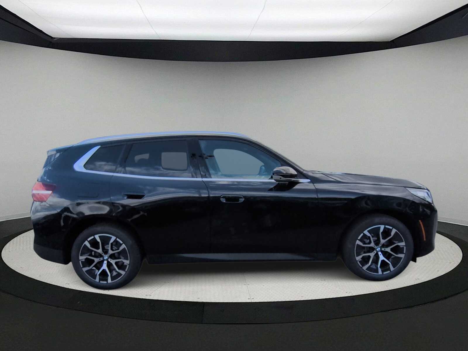 Thumbnail: 2026 BMW X3 - 9