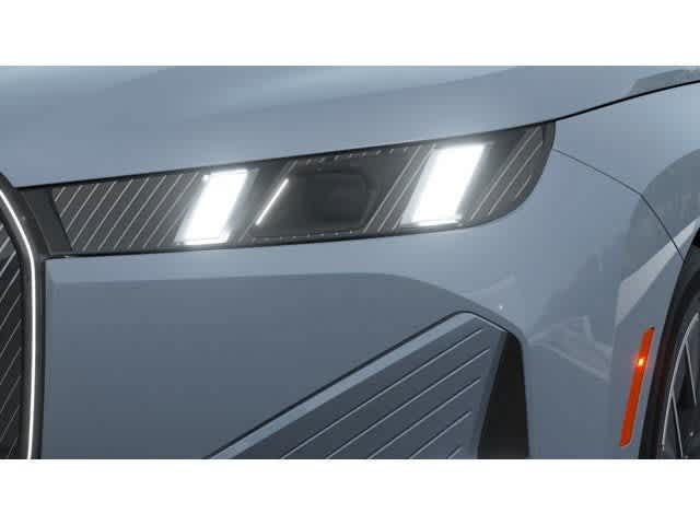 Thumbnail: 2026 BMW iX - 6