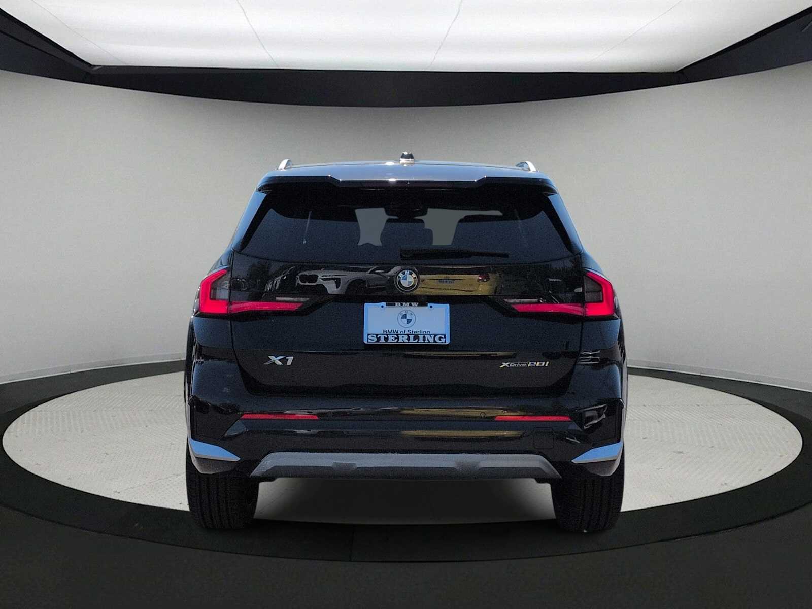 Thumbnail: 2023 BMW X1 - 7