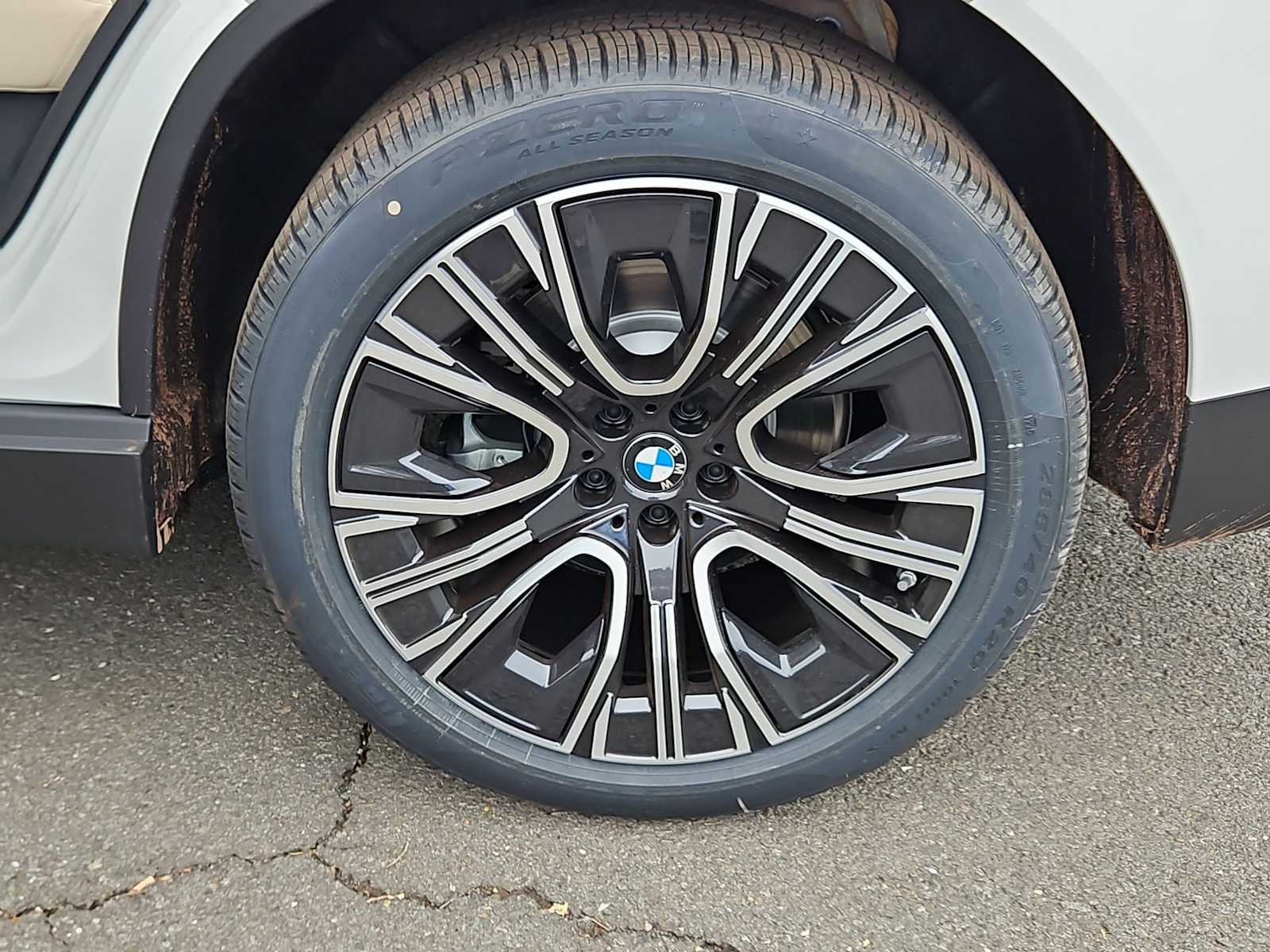 Thumbnail: 2026 BMW X3 - 14