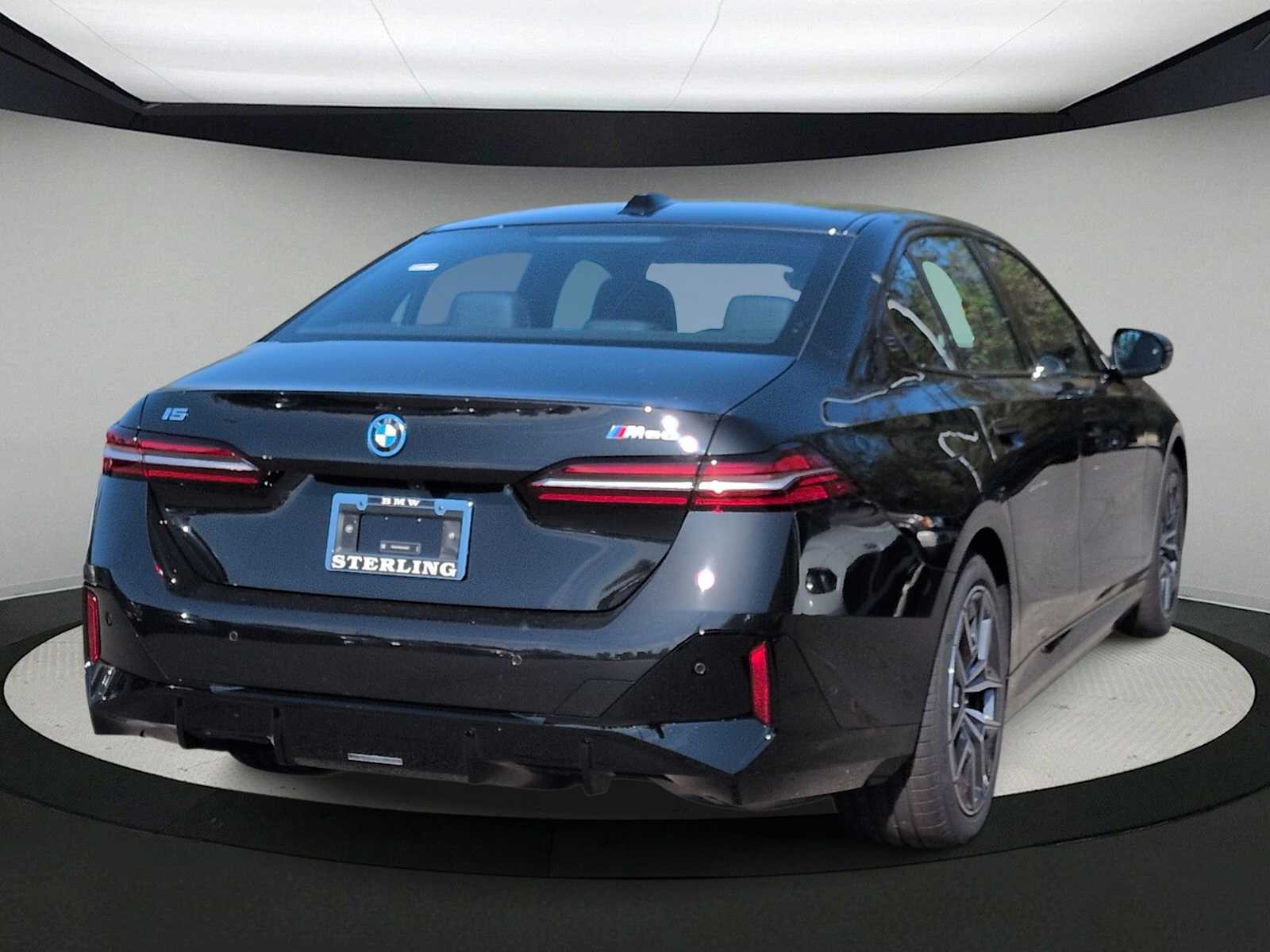 Thumbnail: 2025 BMW i5 - 8