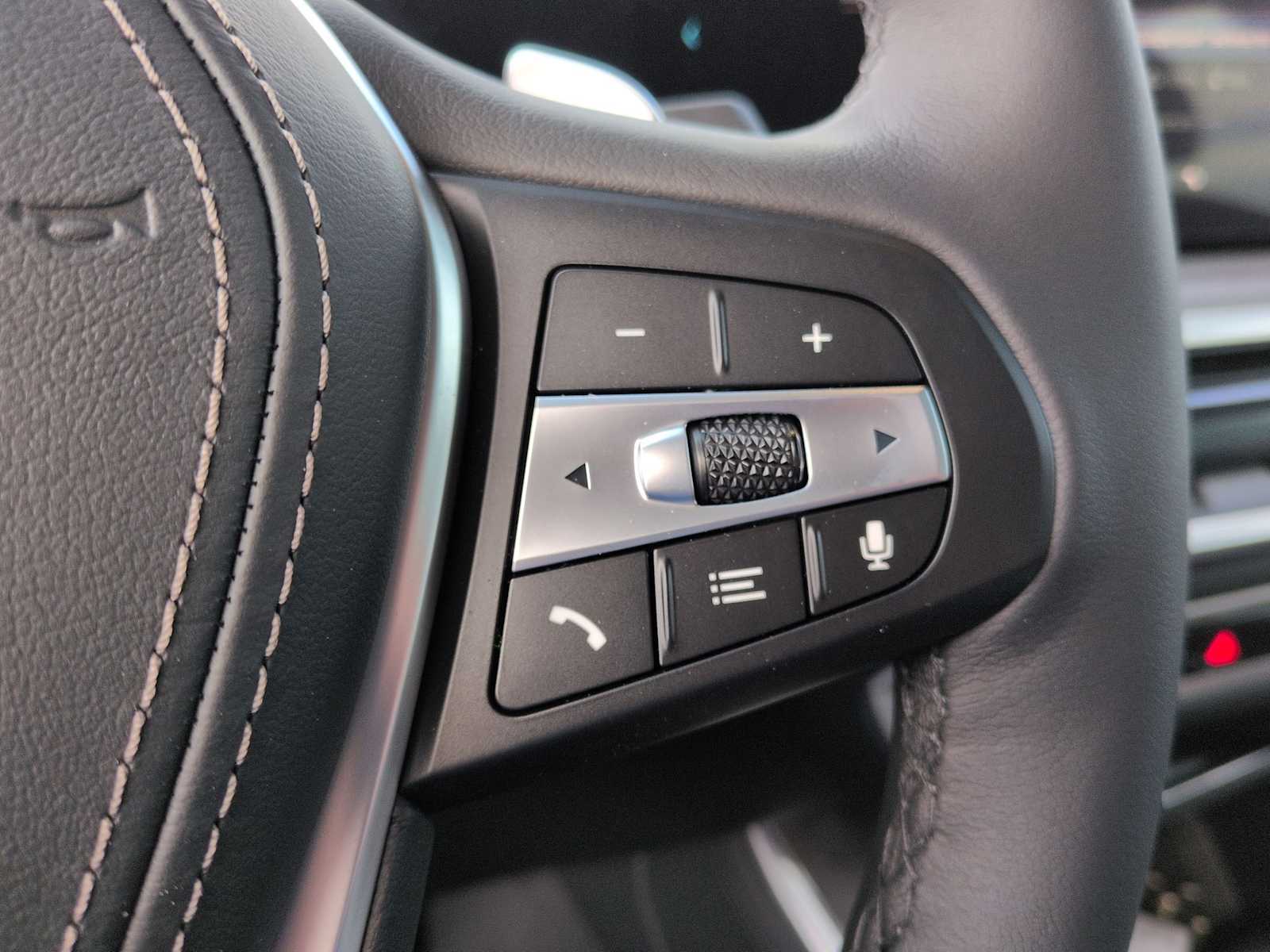 Thumbnail: 2026 BMW X5 - 27