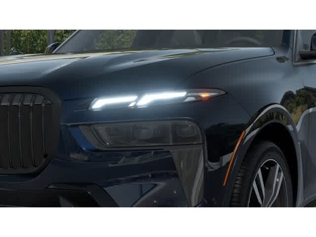 Thumbnail: 2026 BMW X7 - 6