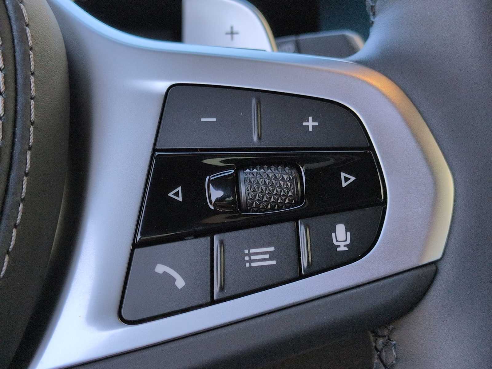 Thumbnail: 2026 BMW X5 - 26