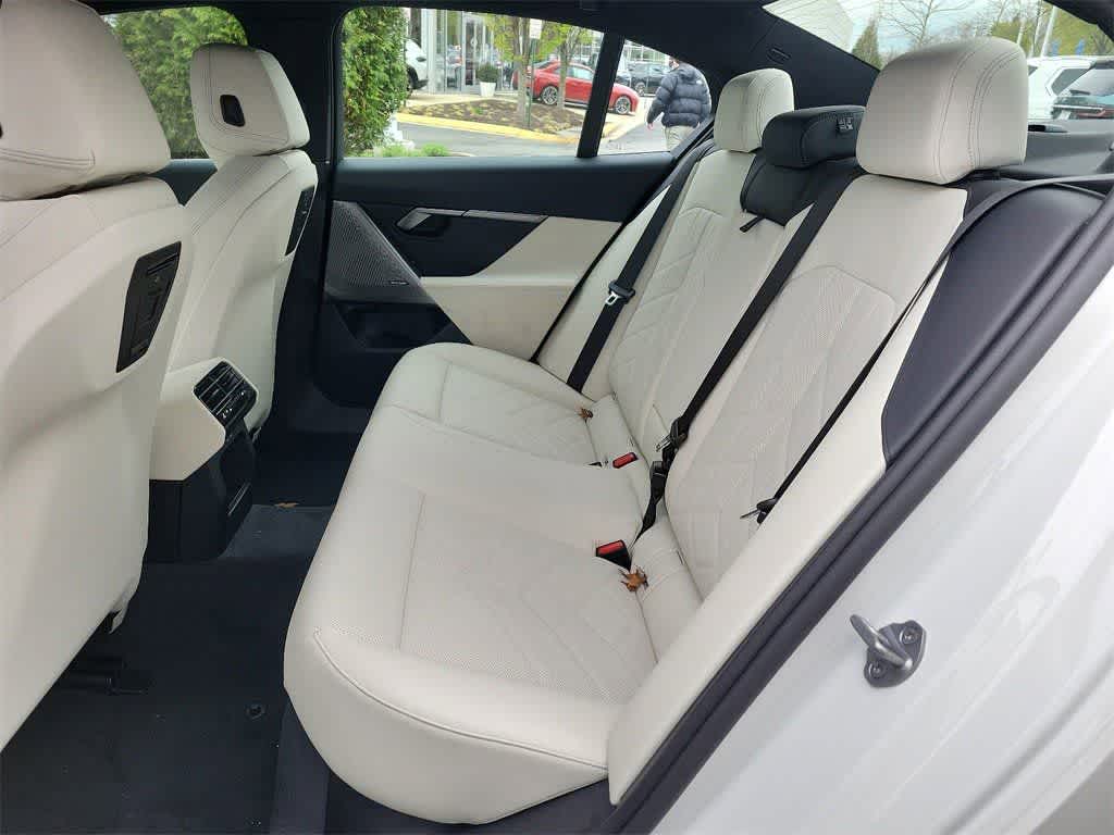 Thumbnail: 2024 BMW i5 - 5