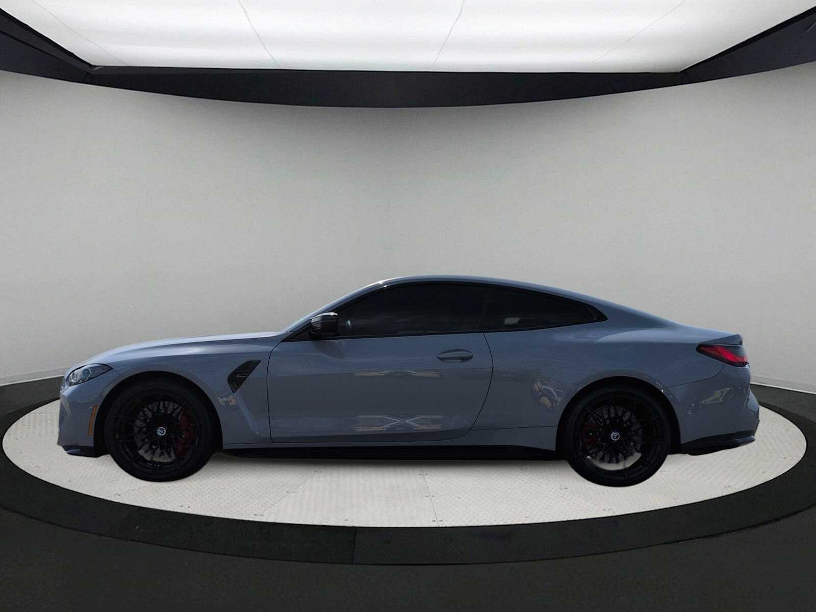 Thumbnail: 2023 BMW M4 - 5