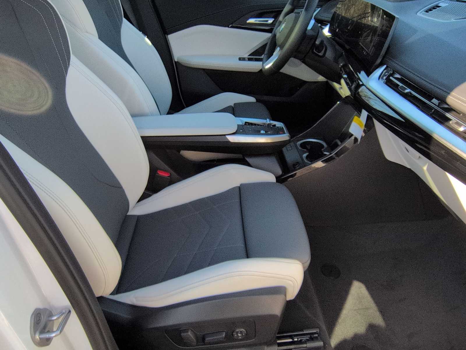 Thumbnail: 2026 BMW X1 - 24