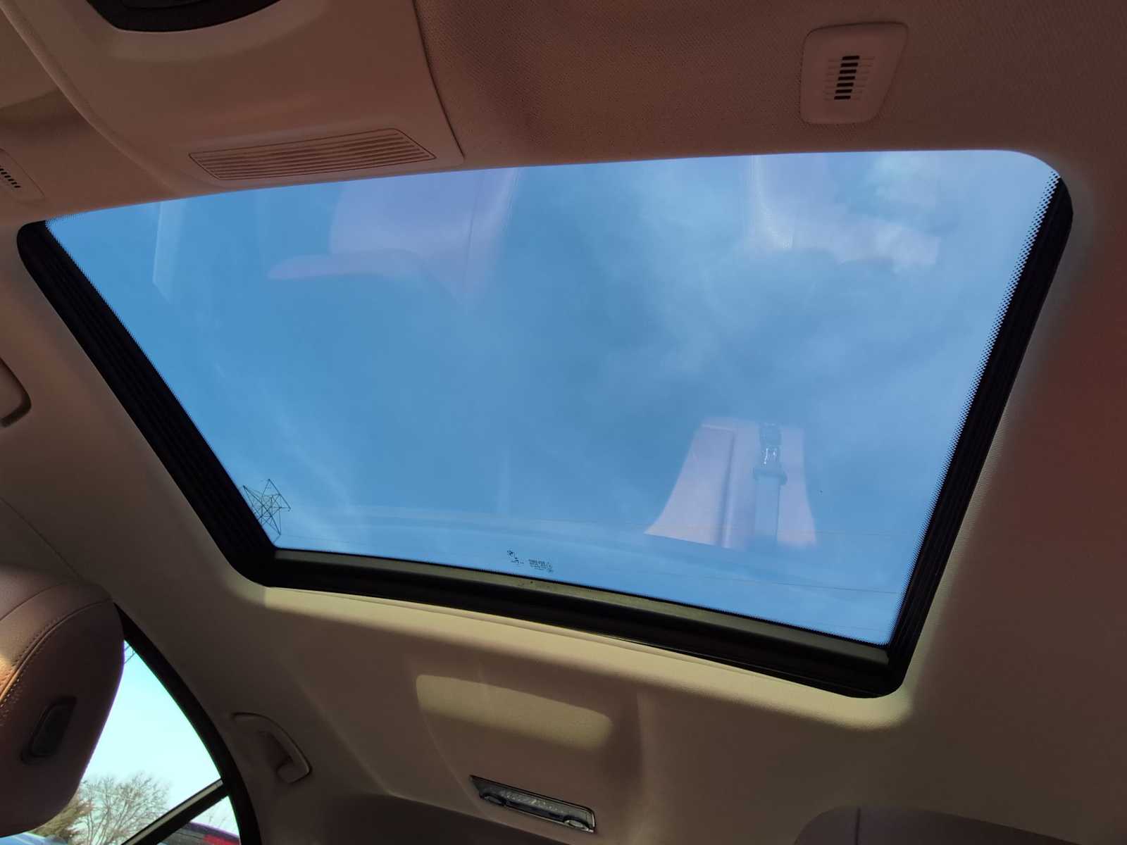 Thumbnail: 2014 BMW 5 Series - 18