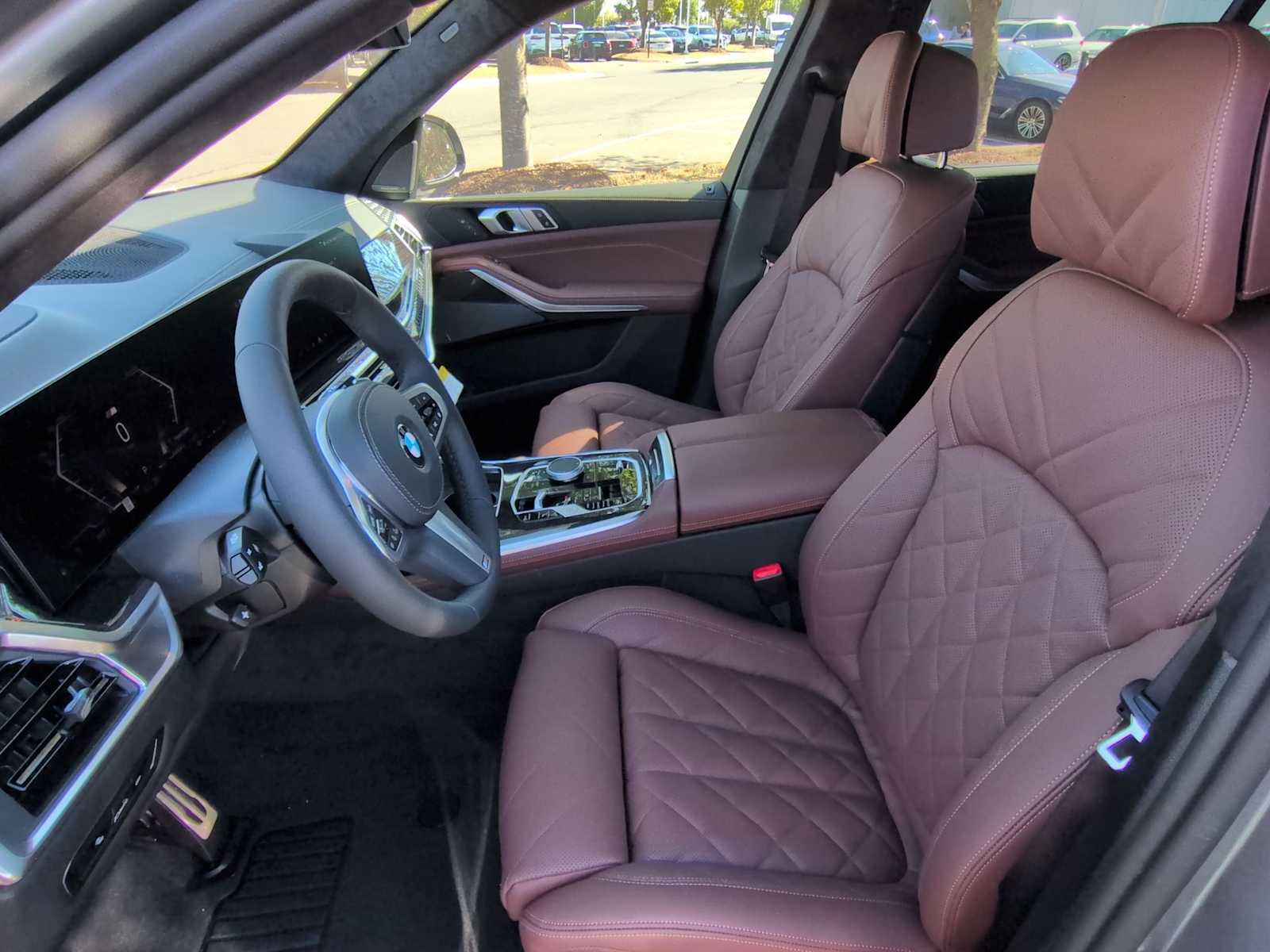 Thumbnail: 2026 BMW X7 - 17