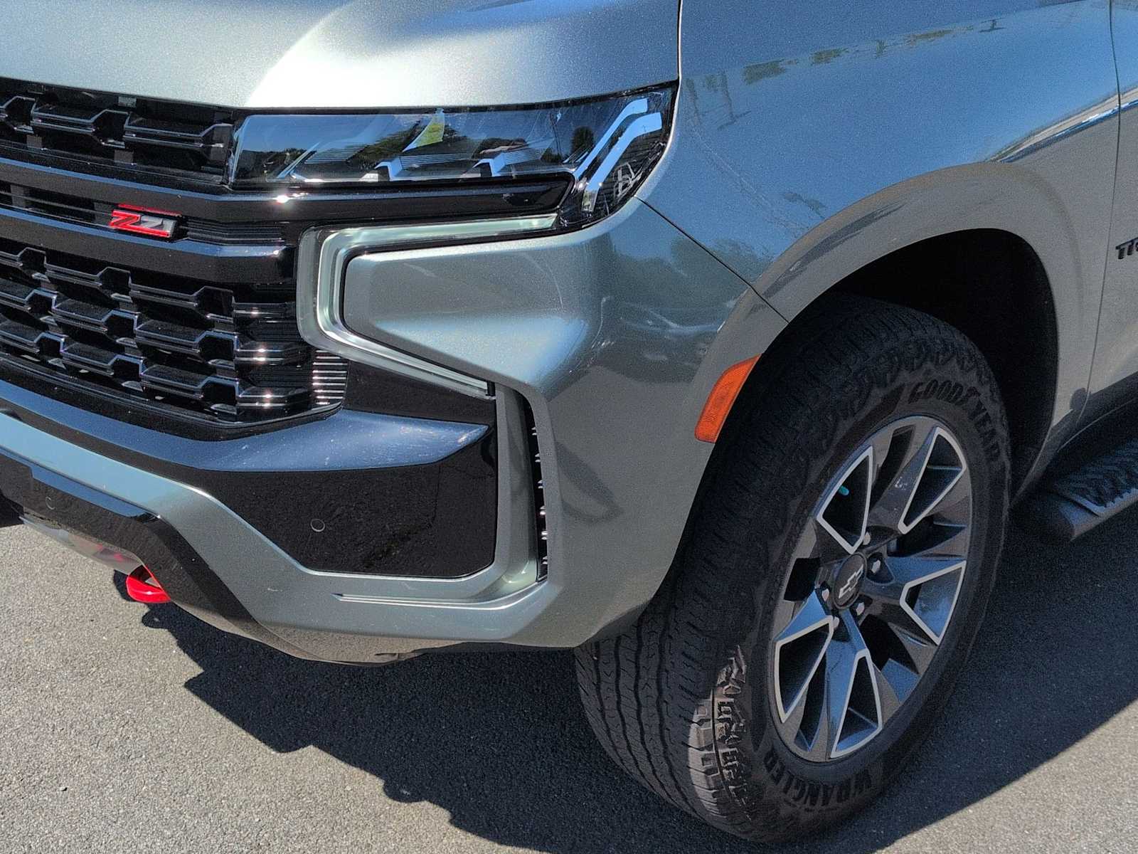 Thumbnail: 2023 Chevrolet Tahoe - 11