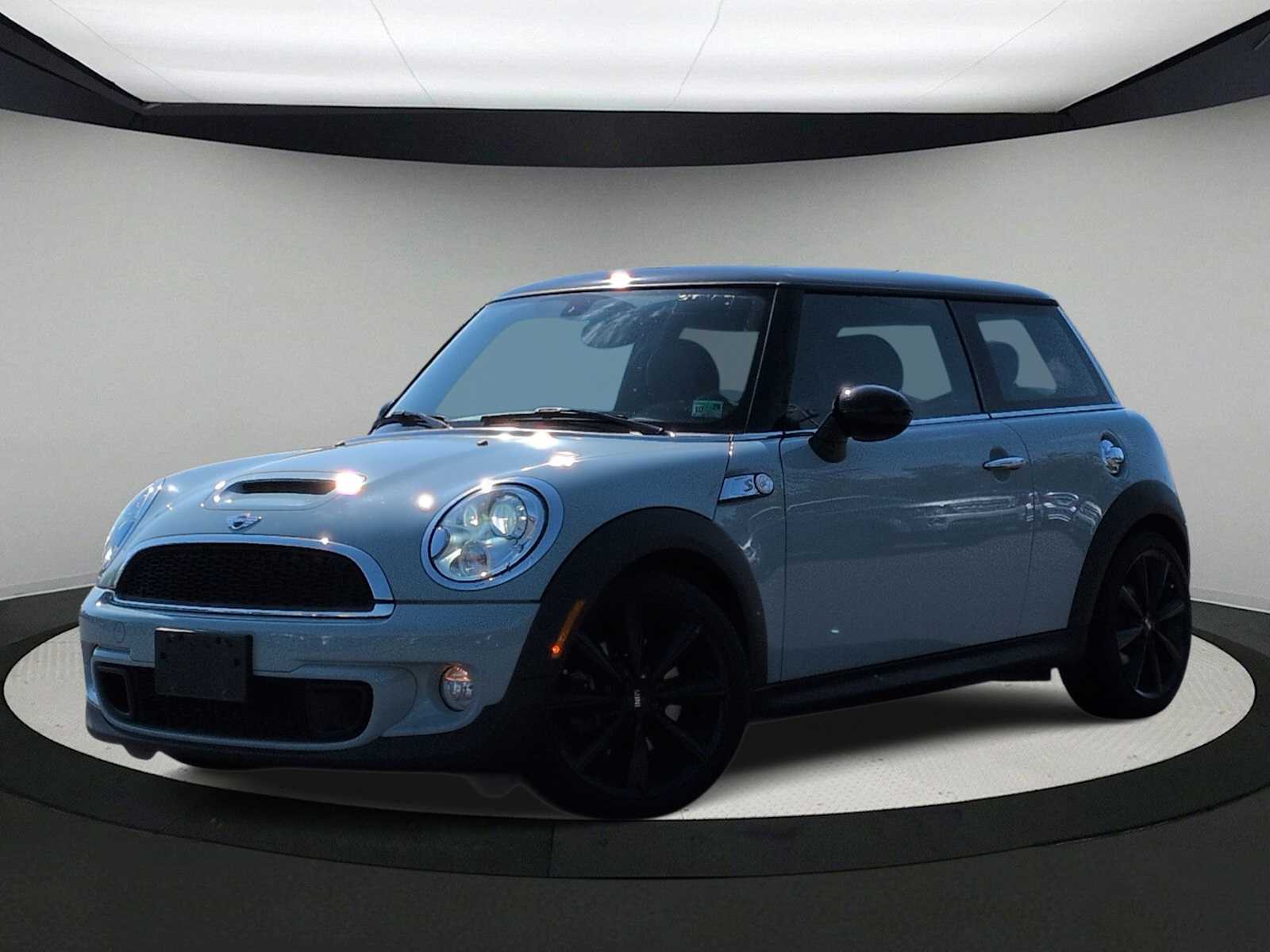 2013 MINI Cooper Hardtop S -
                  Sterling, VA